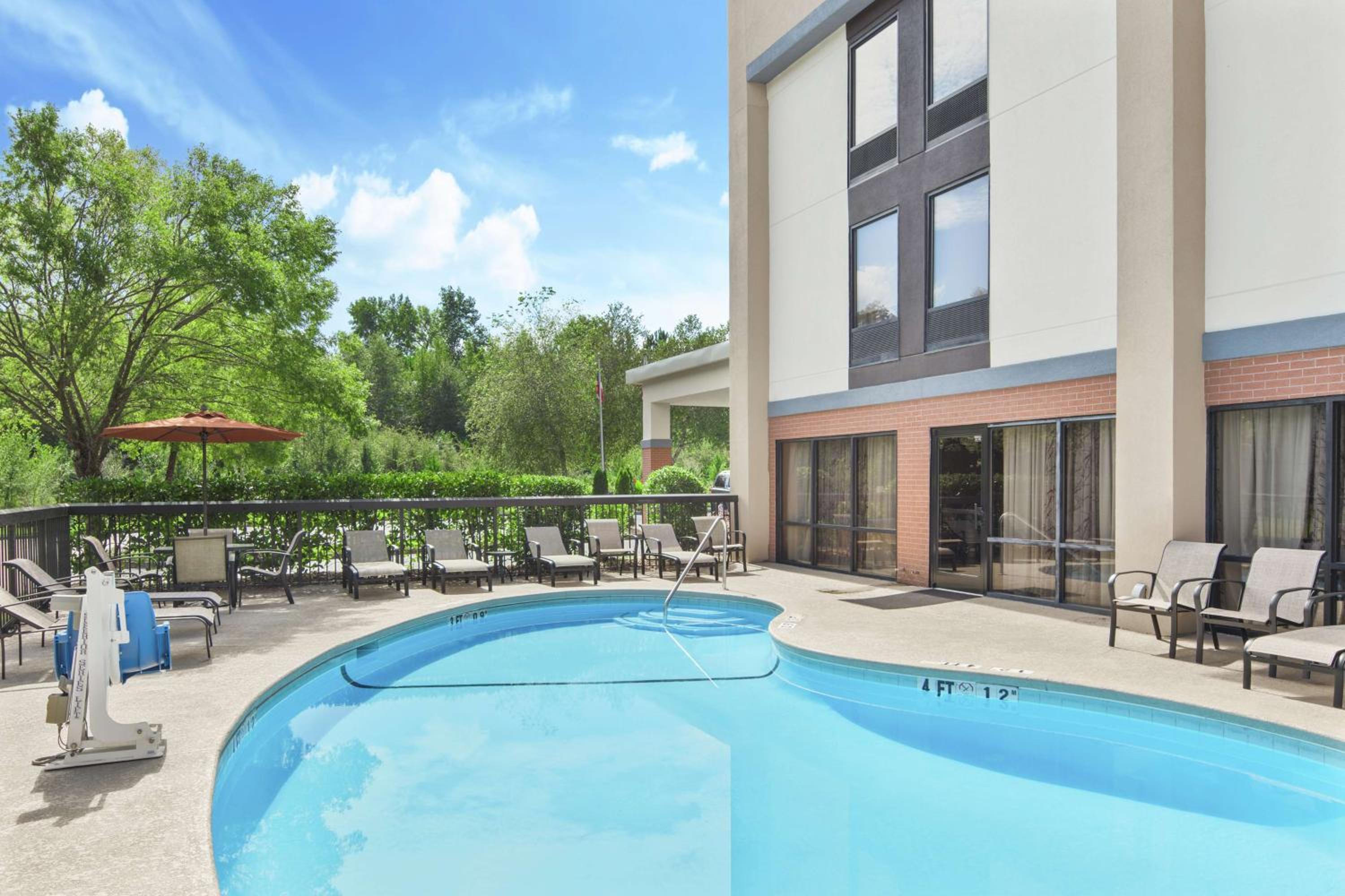 Commerce Vacations - Hampton Inn Commerce - Property Image 26