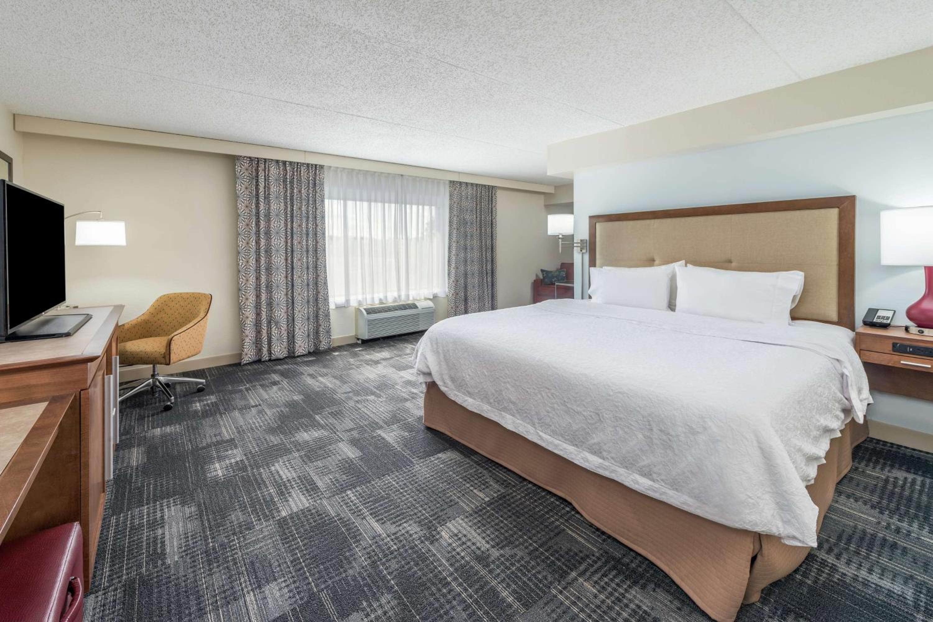 Columbia Vacations - Hampton Inn Columbia - Property Image 52