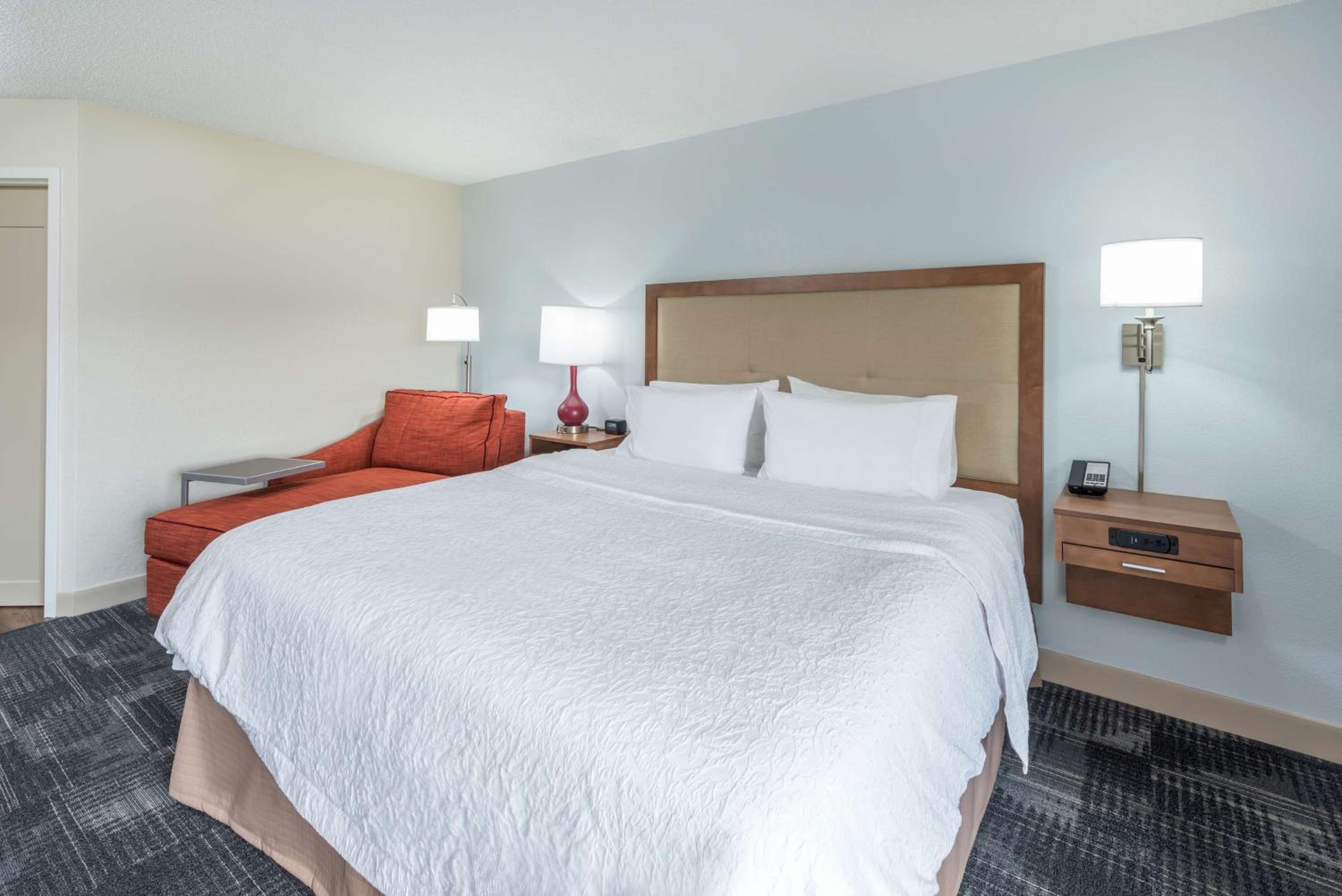 Columbia Vacations - Hampton Inn Columbia - Property Image 5