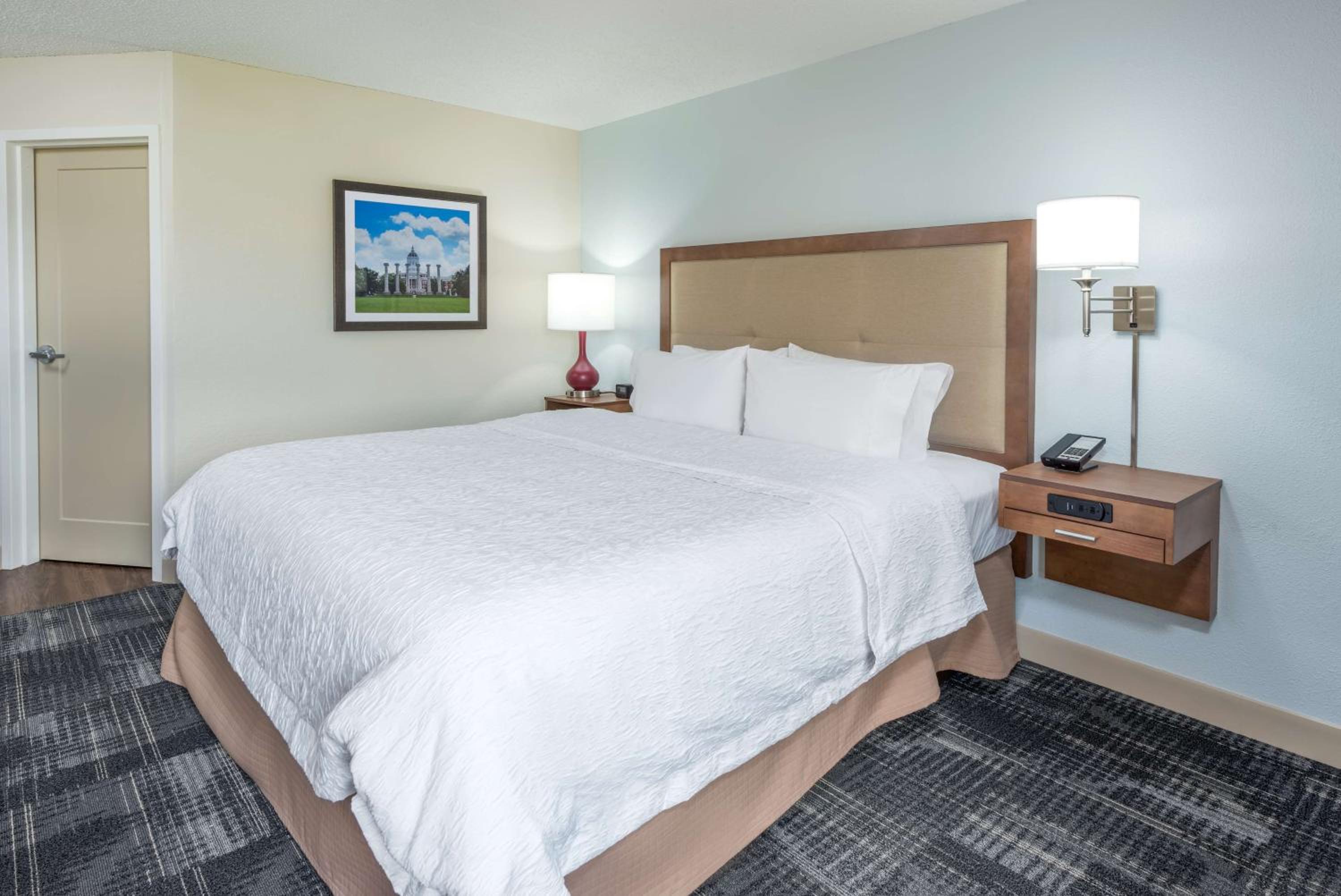 Columbia Vacations - Hampton Inn Columbia - Property Image 13