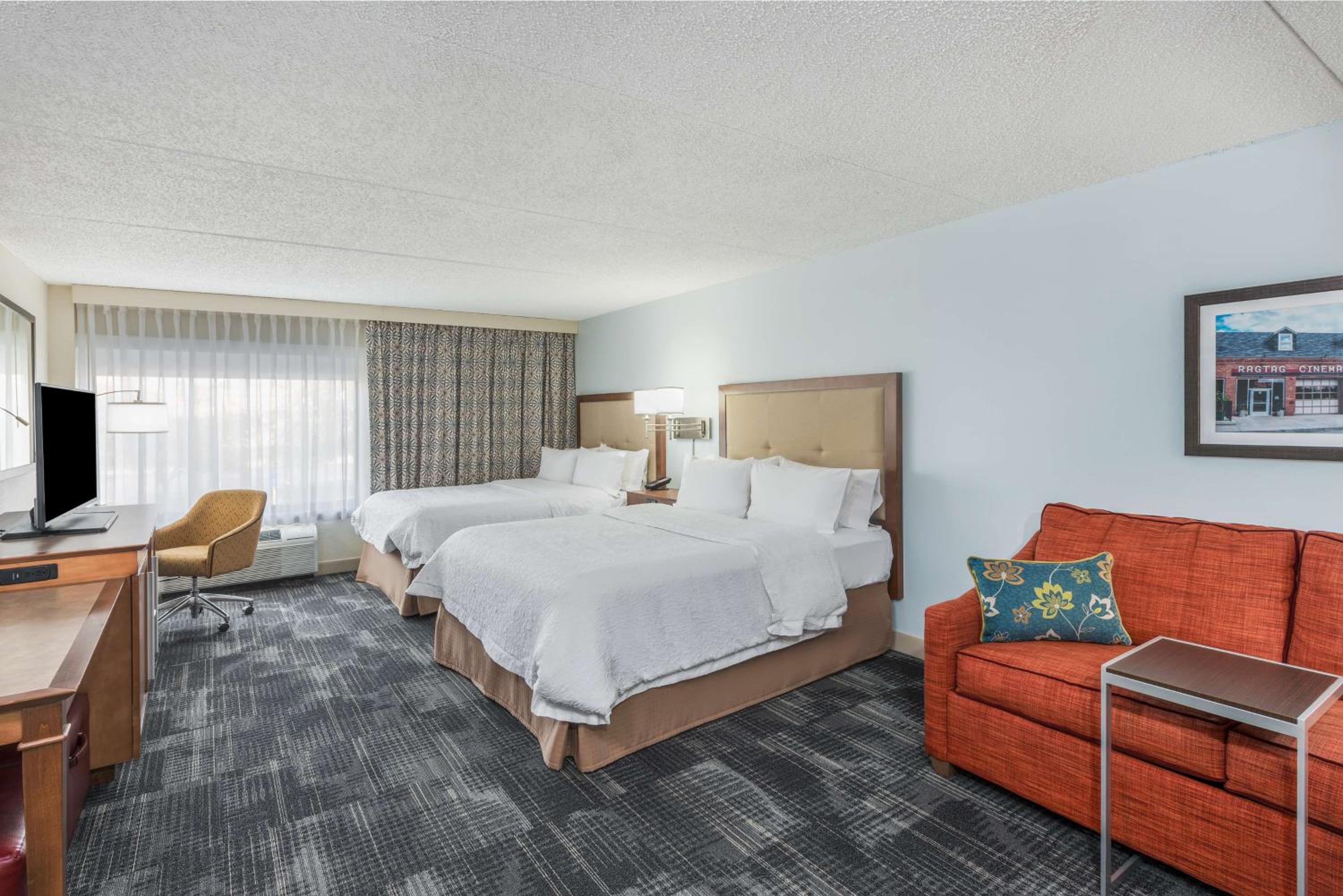 Columbia Vacations - Hampton Inn Columbia - Property Image 22