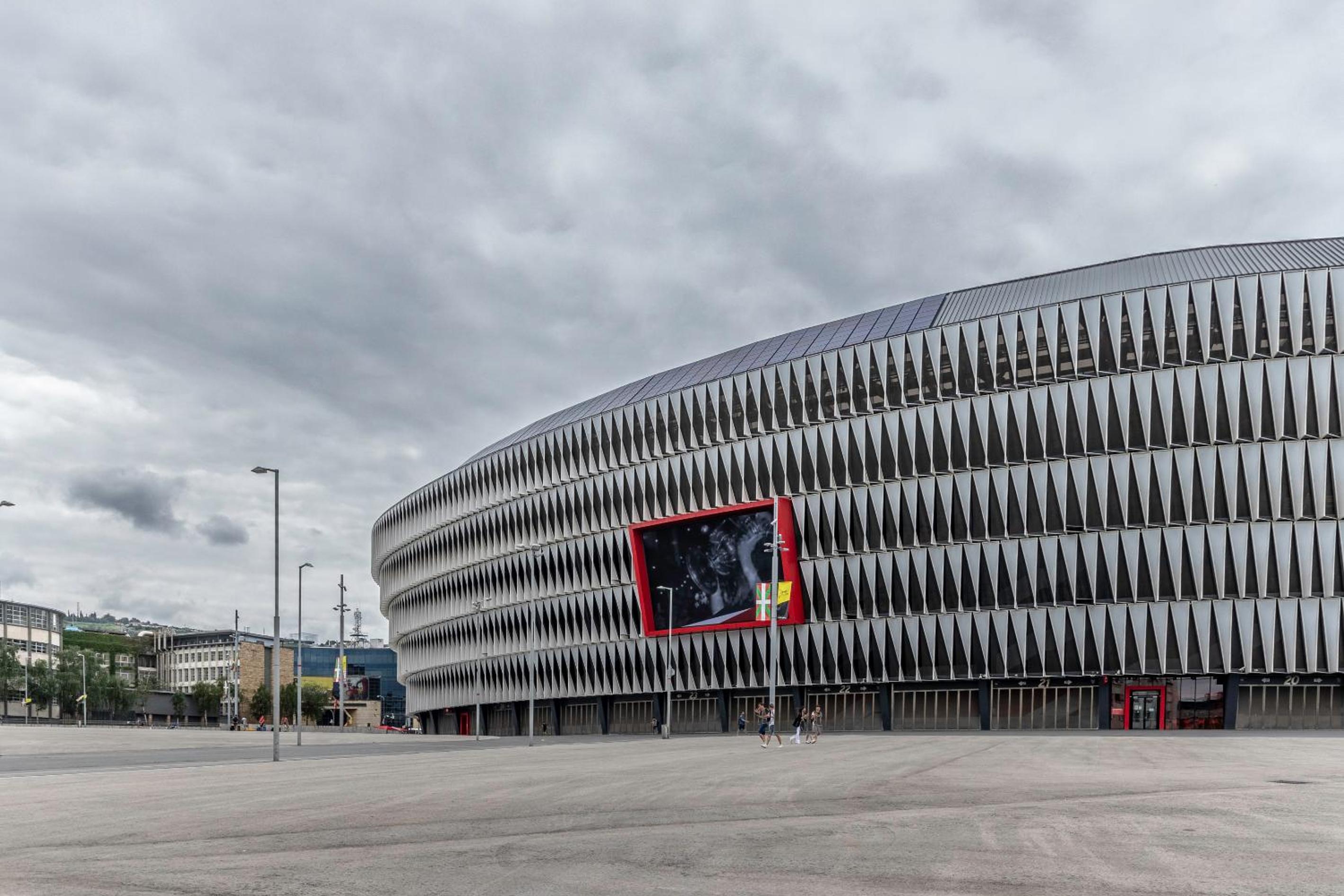 San Mames Termibus by Aston Rentals