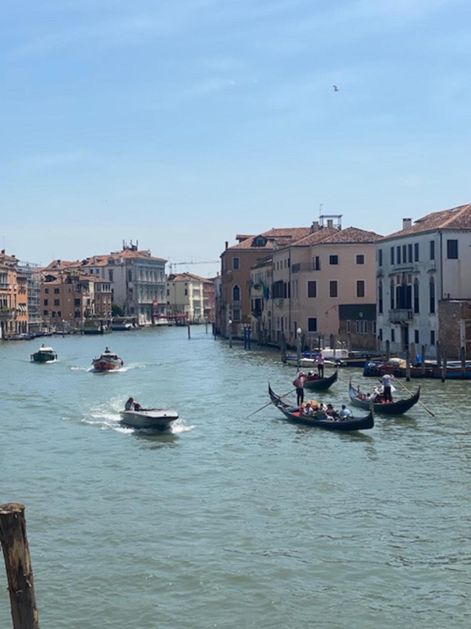 Palace Canal View by Wonderful Italy