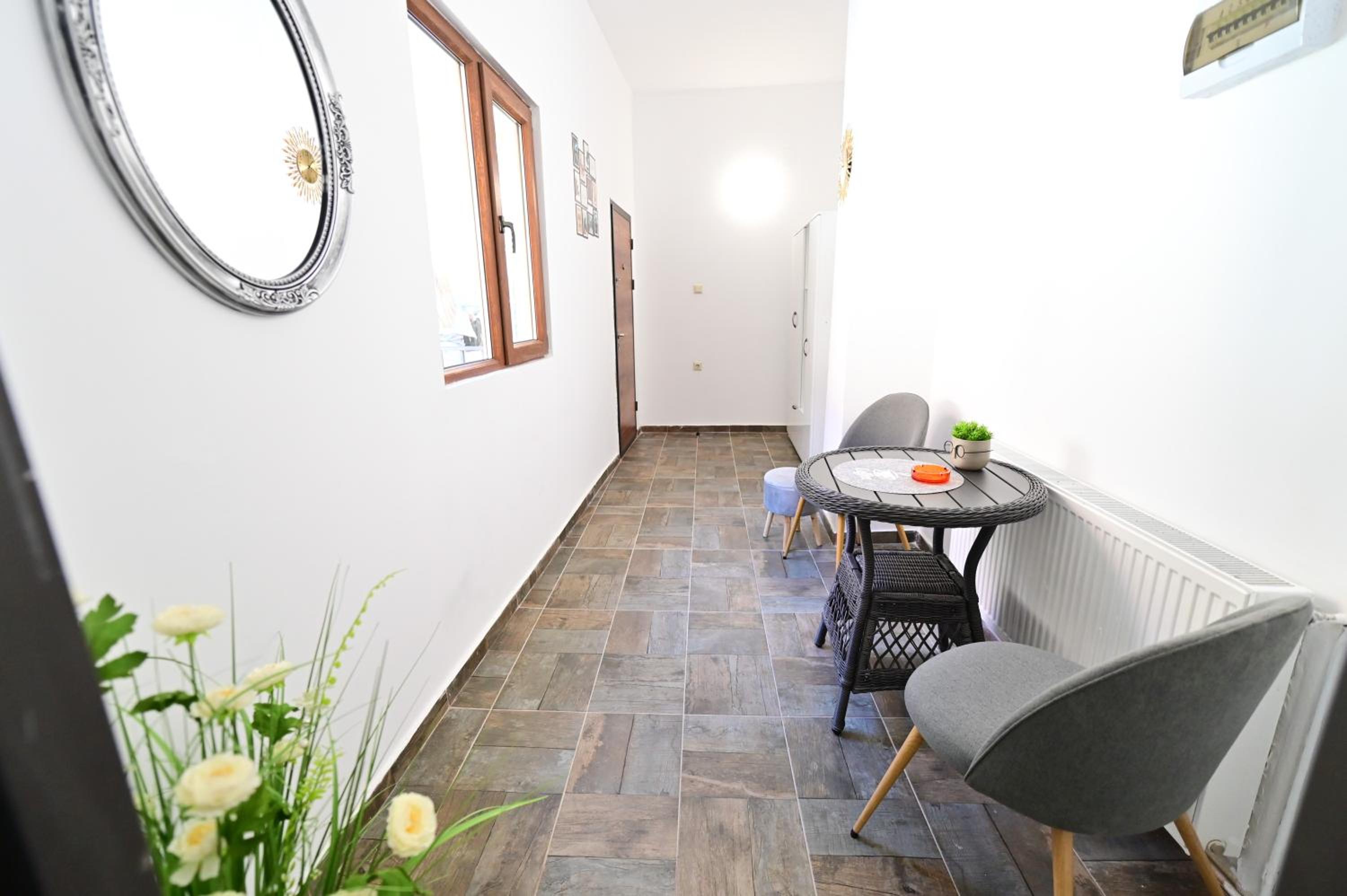 A&N Central Apartment view 4