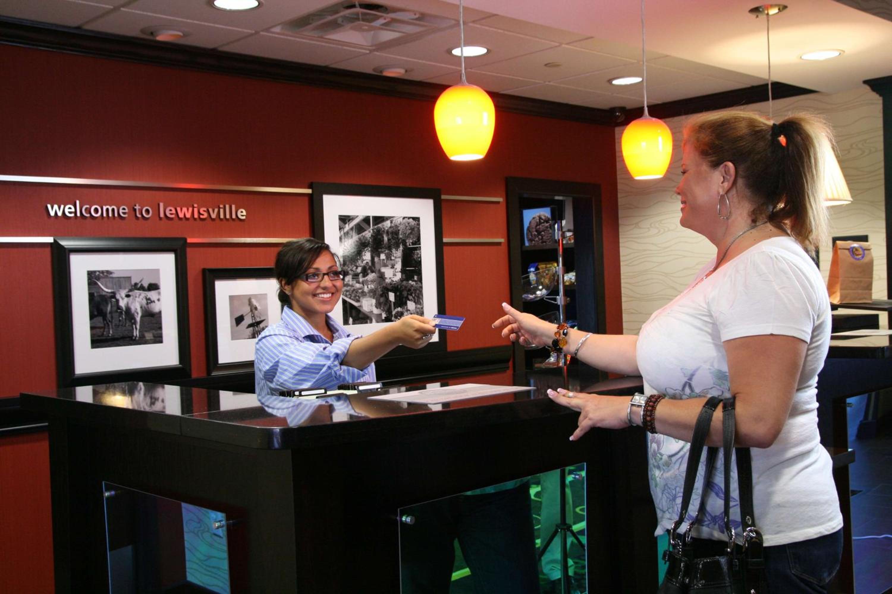 Dallas / Fort Worth Vacations - Hampton Inn and Suites Dallas/Lewisville-Vista Ridge Mall - Property Image 5
