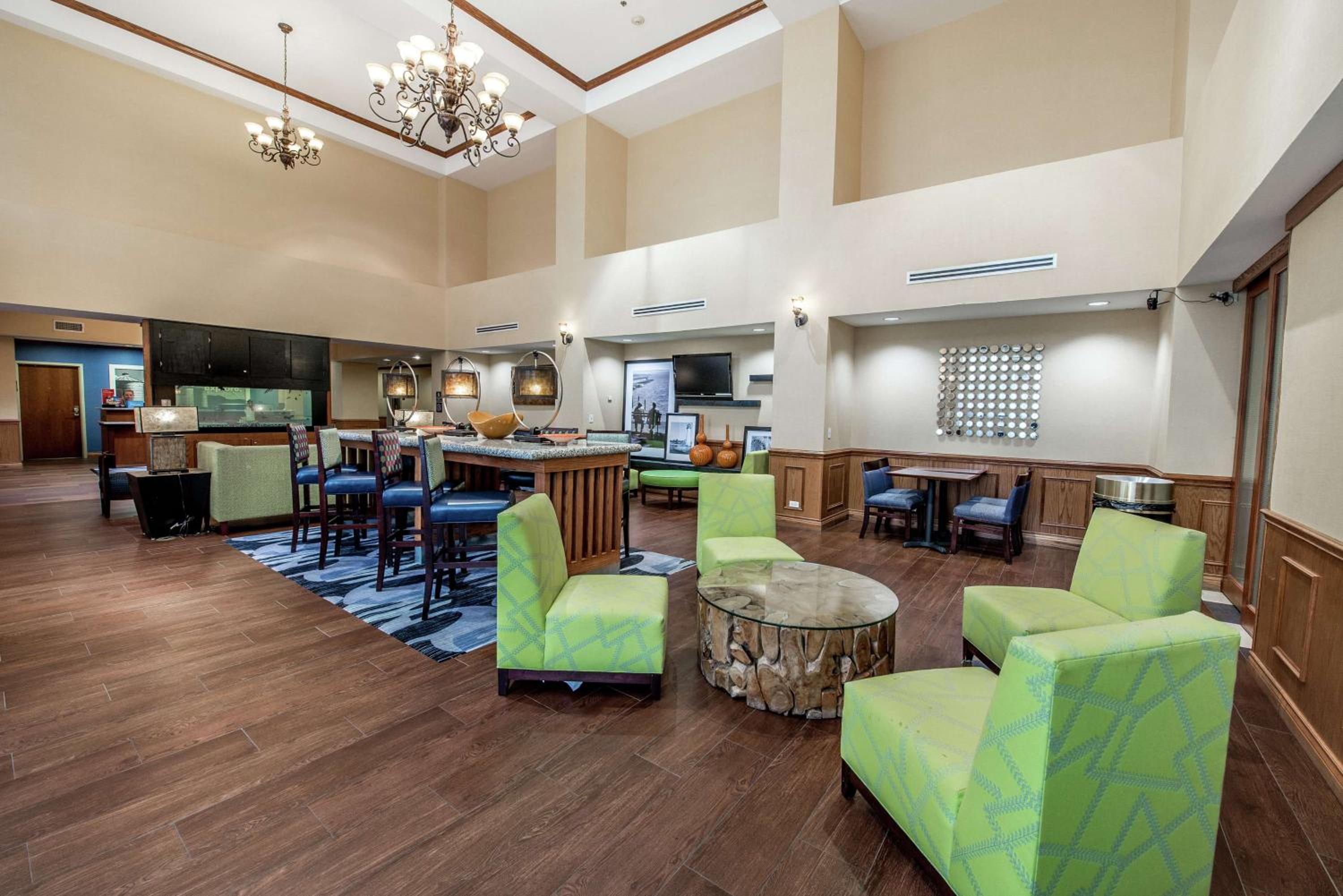 Dallas / Fort Worth Vacations - Hampton Inn Dallas-Rockwall - Property Image 3