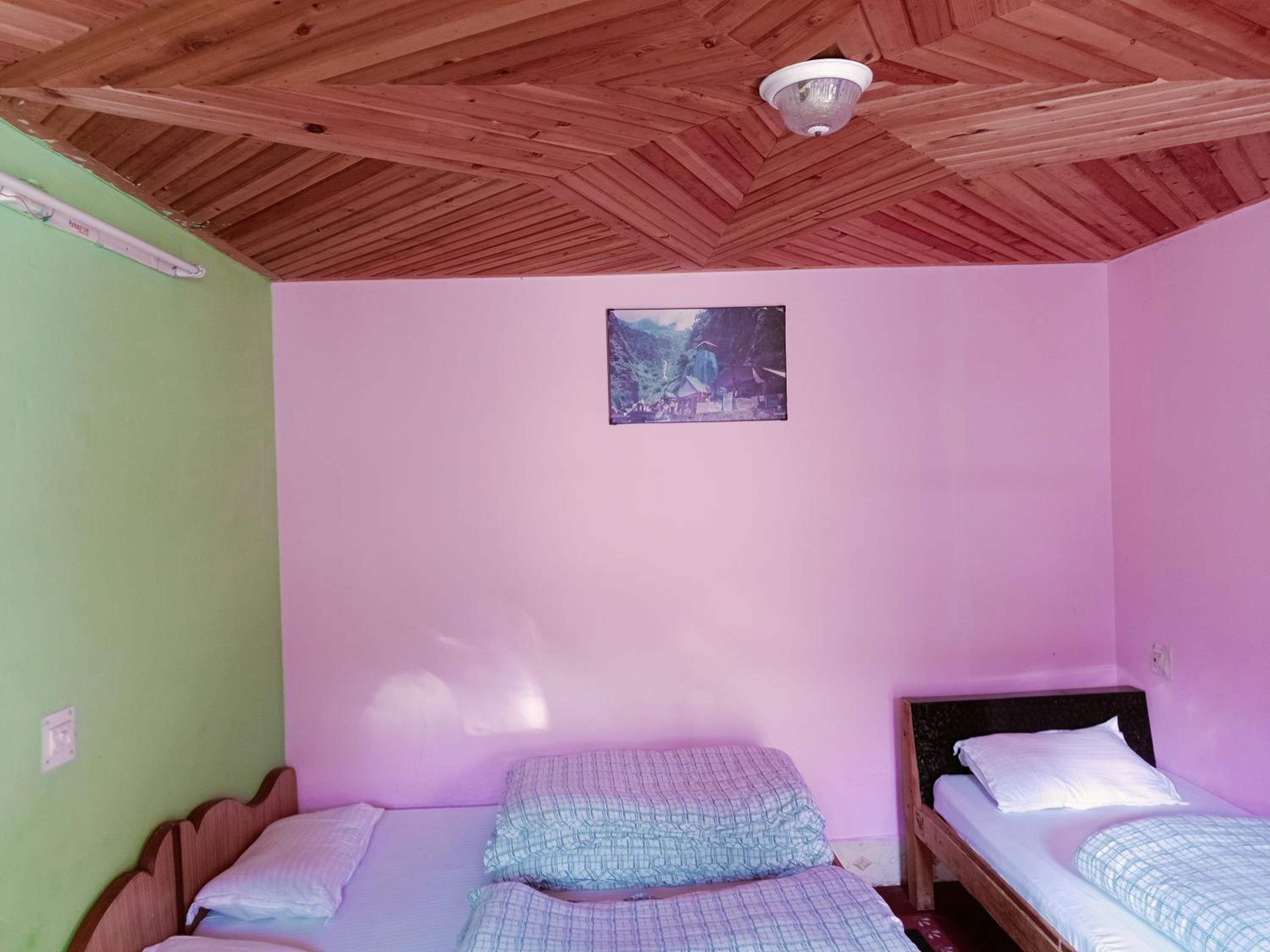 HIMGIRI HOTEL DHARALI (HARSHIL) view 5