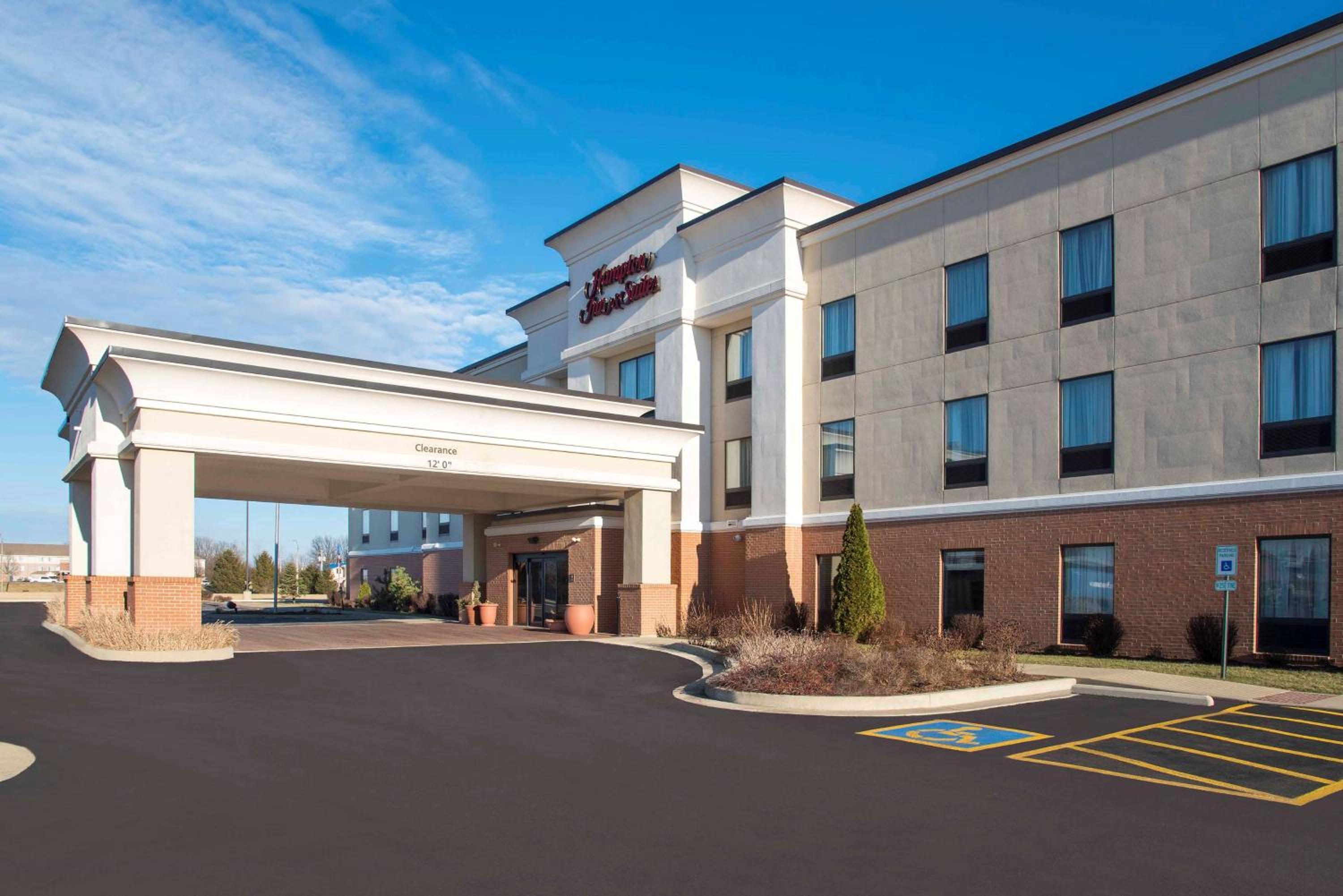 Danville Vacations - Hampton Inn  Suites Danville - Property Image 1