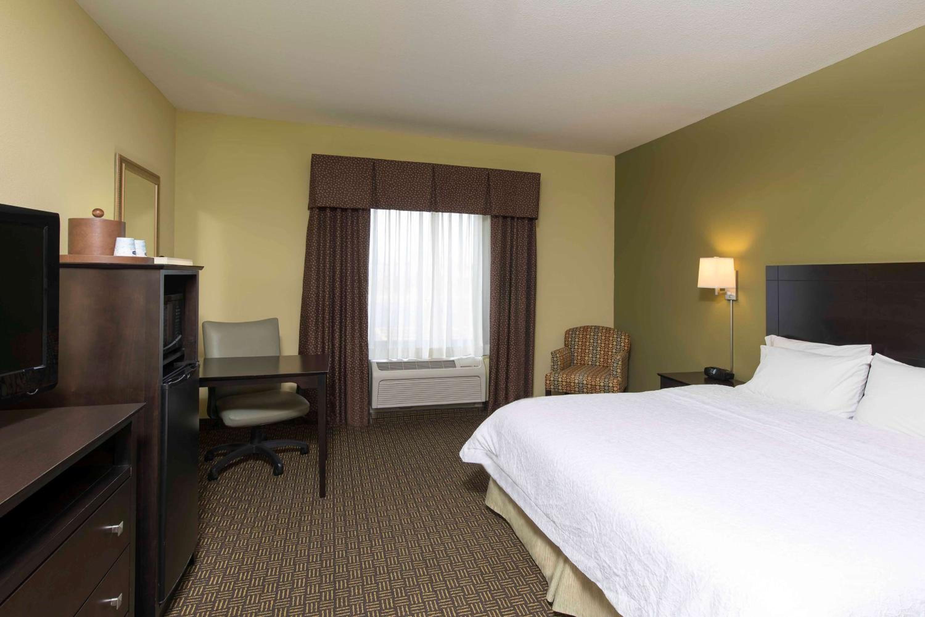 Danville Vacations - Hampton Inn  Suites Danville - Property Image 18
