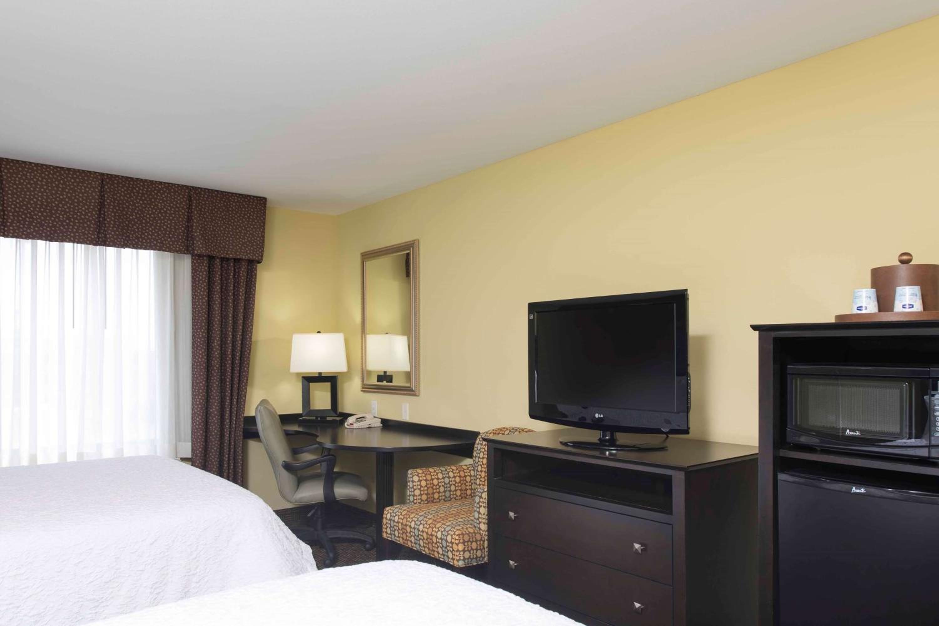 Danville Vacations - Hampton Inn  Suites Danville - Property Image 2