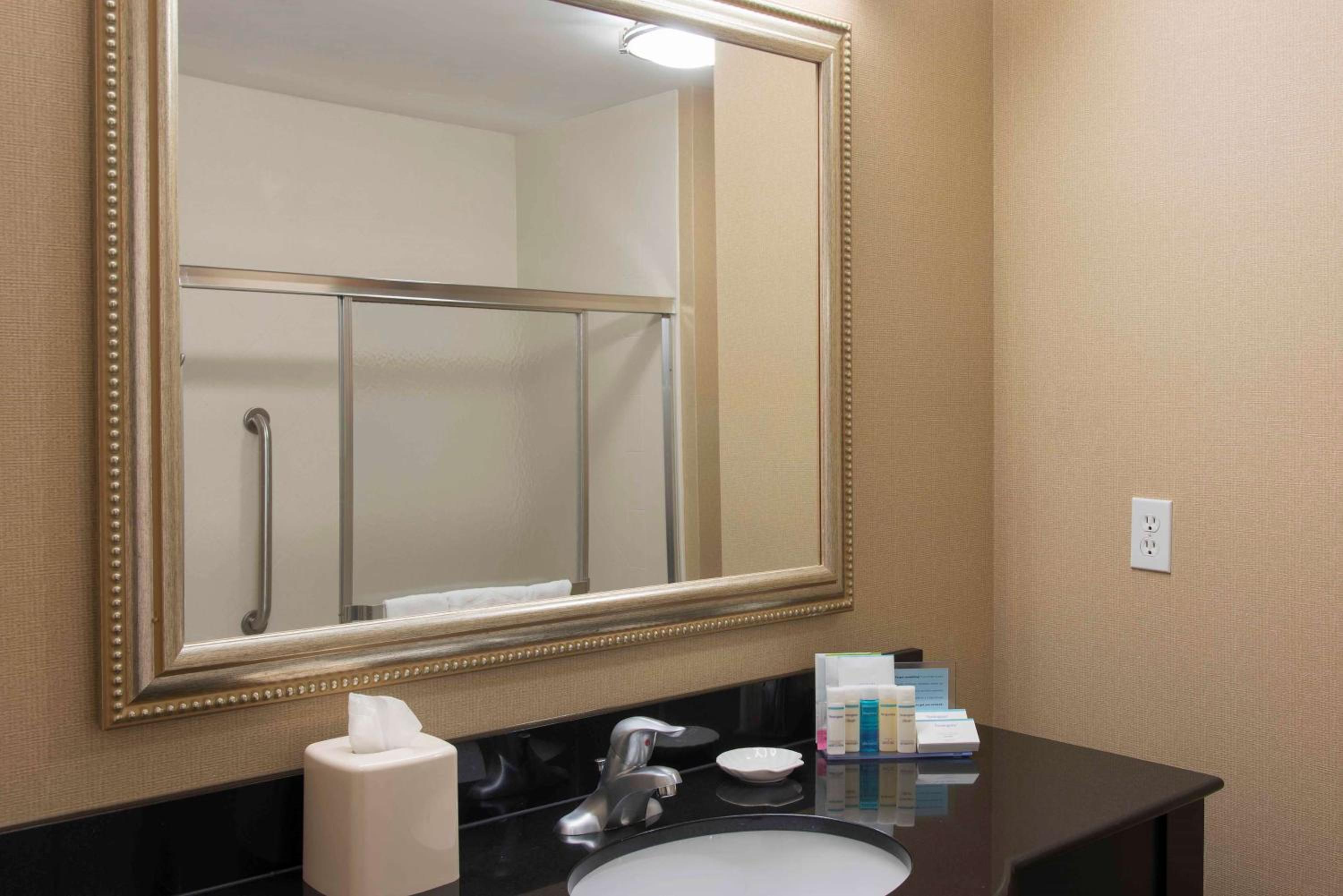 Danville Vacations - Hampton Inn  Suites Danville - Property Image 13