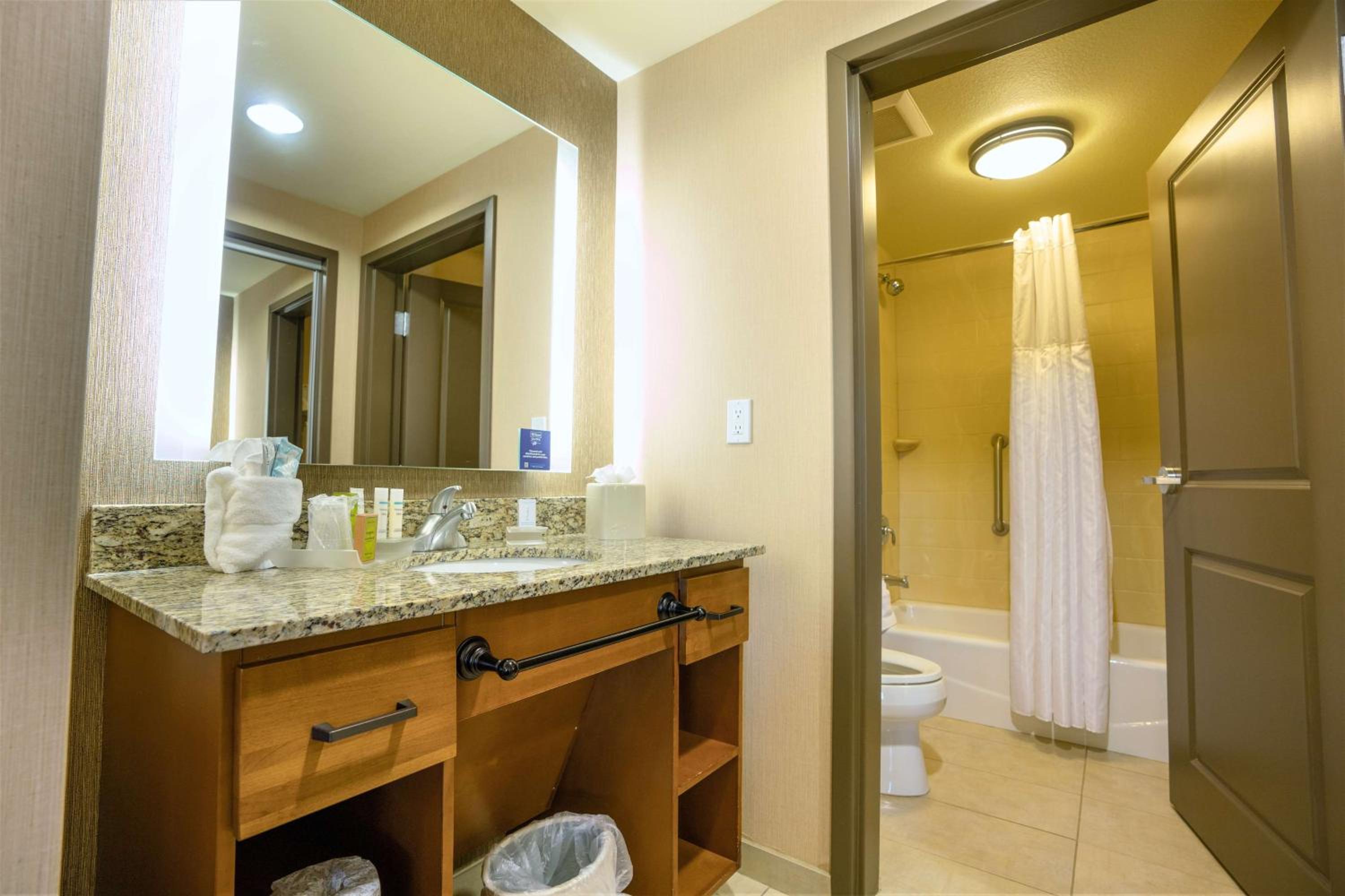 Durango Vacations - Homewood Suites by Hilton, Durango - Property Image 11