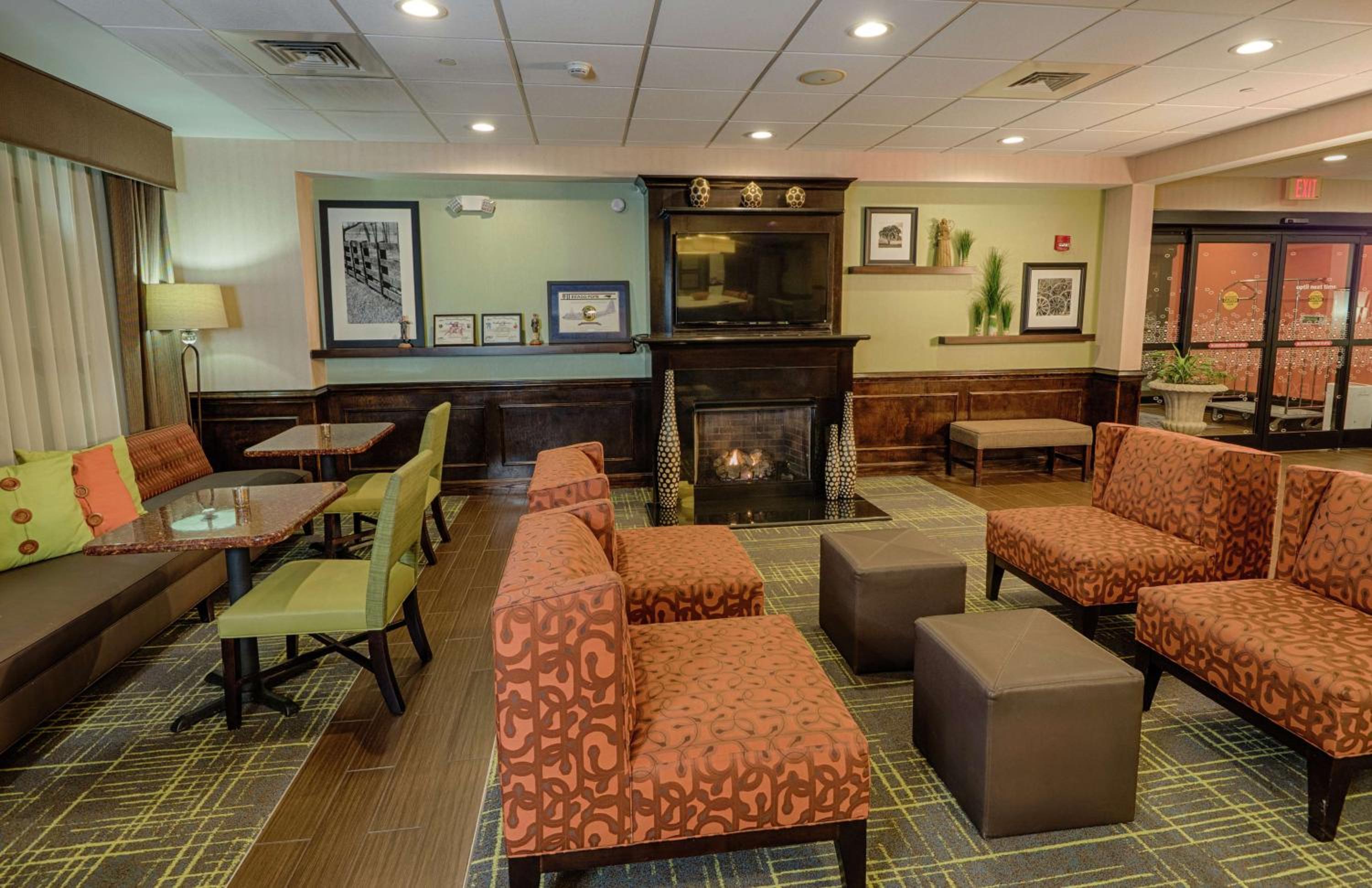 Spring Lake Vacations - Hampton Inn Spring Lake Fayetteville - Property Image 13