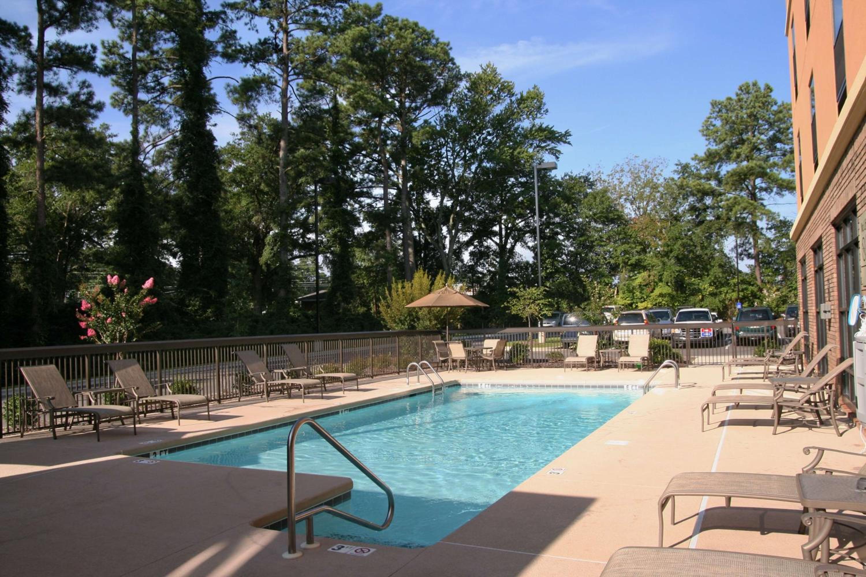 Spring Lake Vacations - Hampton Inn Spring Lake Fayetteville - Property Image 7