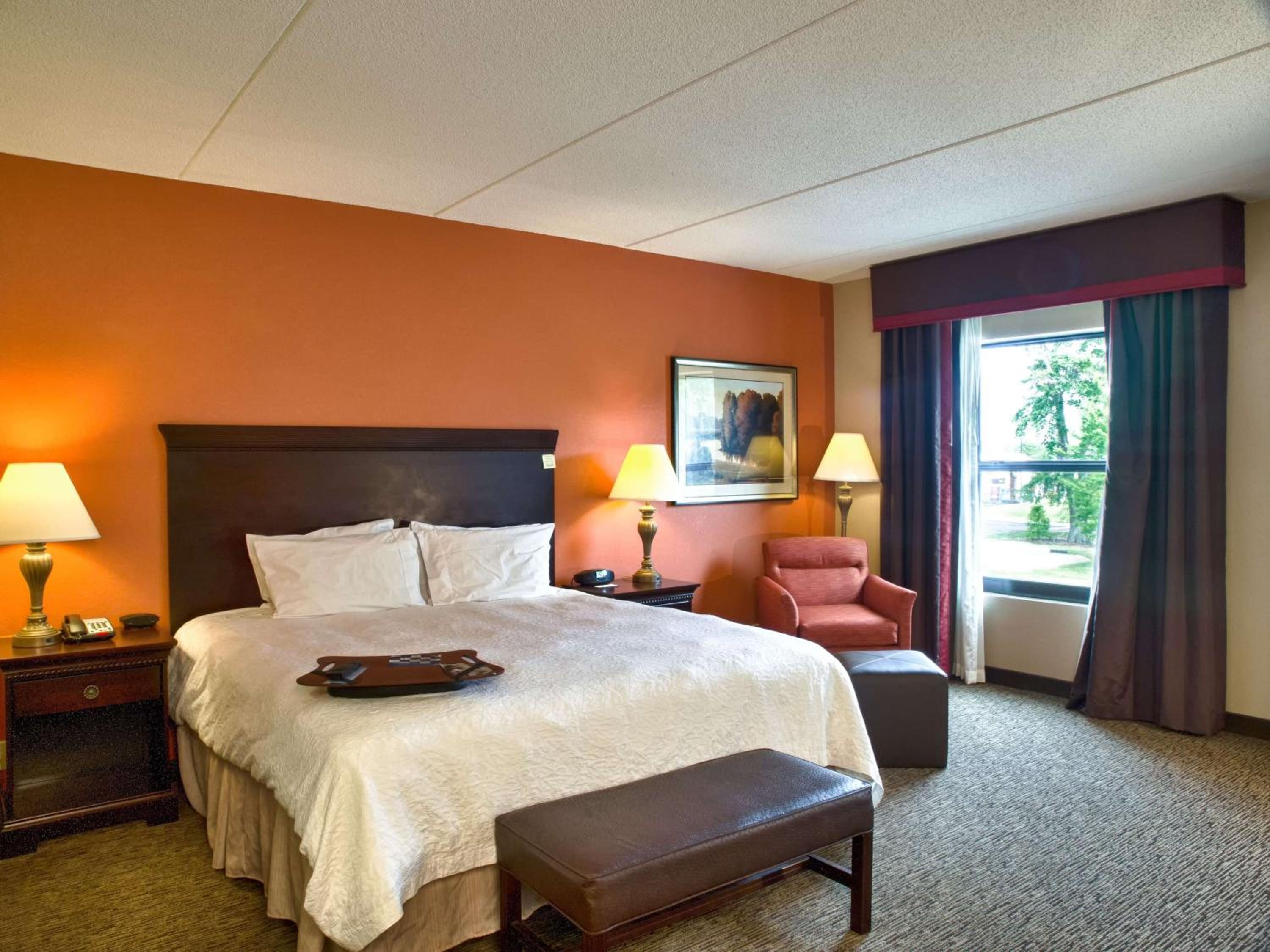 Spring Lake Vacations - Hampton Inn Spring Lake Fayetteville - Property Image 48