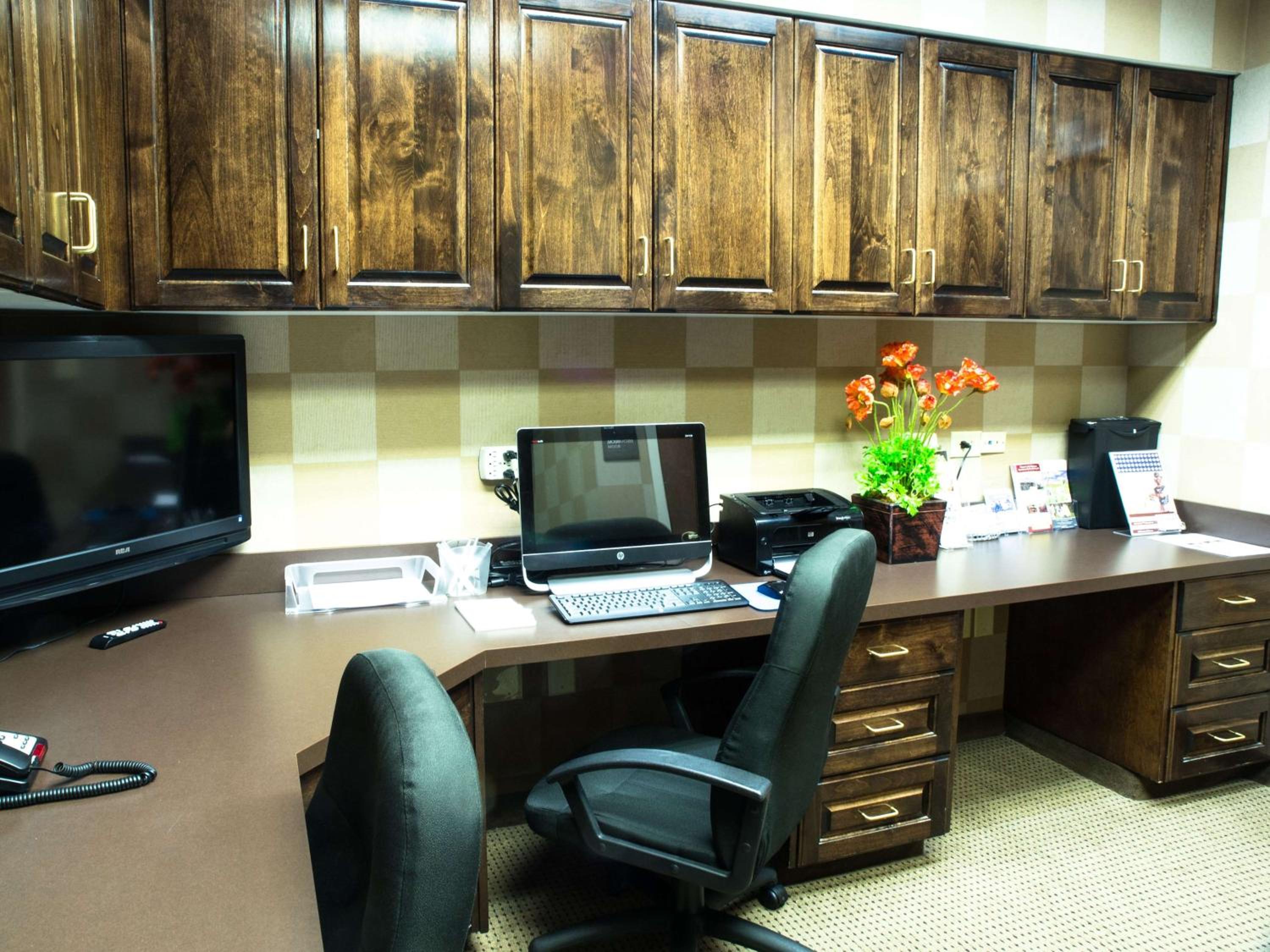 Spring Lake Vacations - Hampton Inn Spring Lake Fayetteville - Property Image 24
