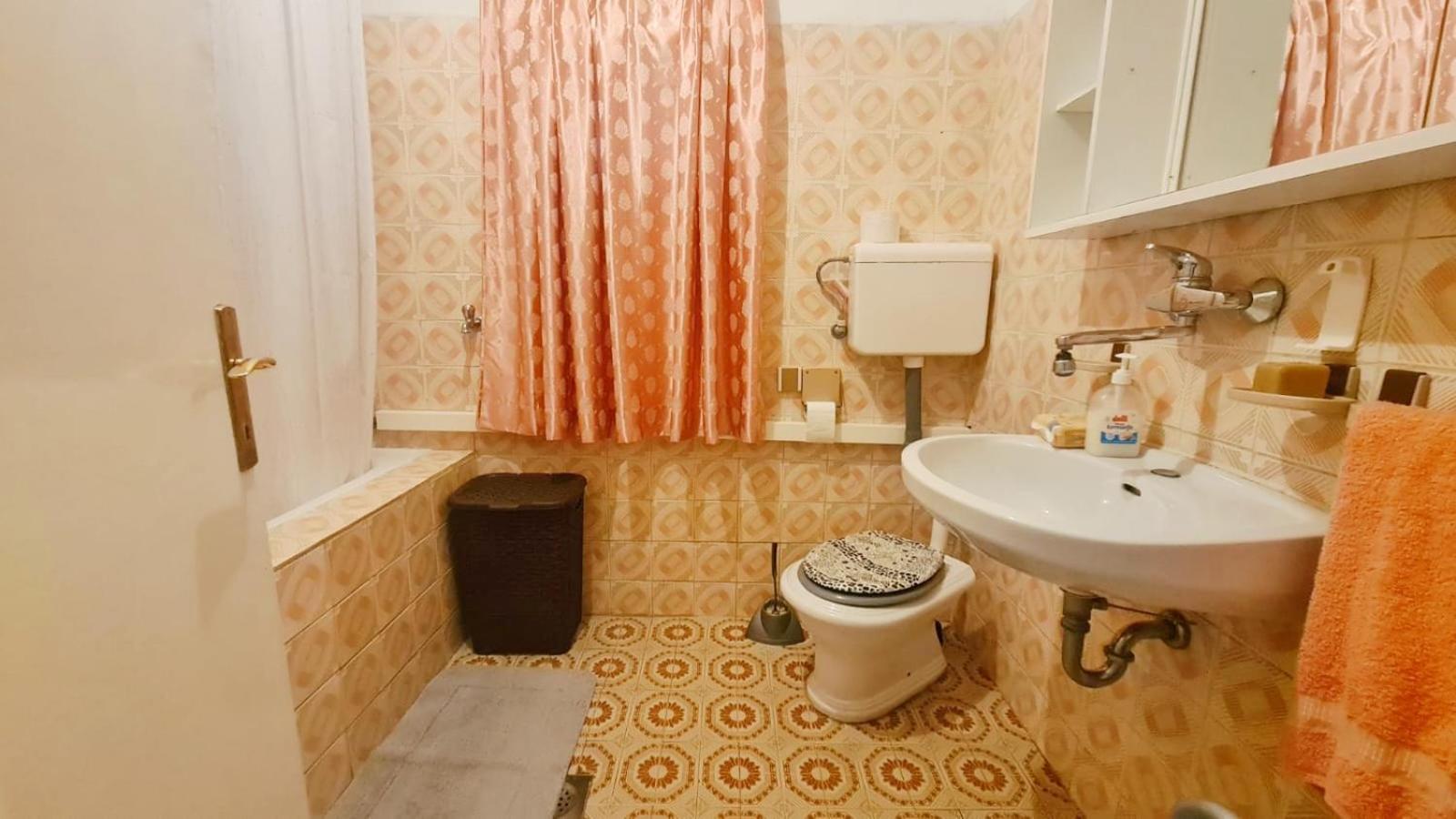 Apartments Discovery 2