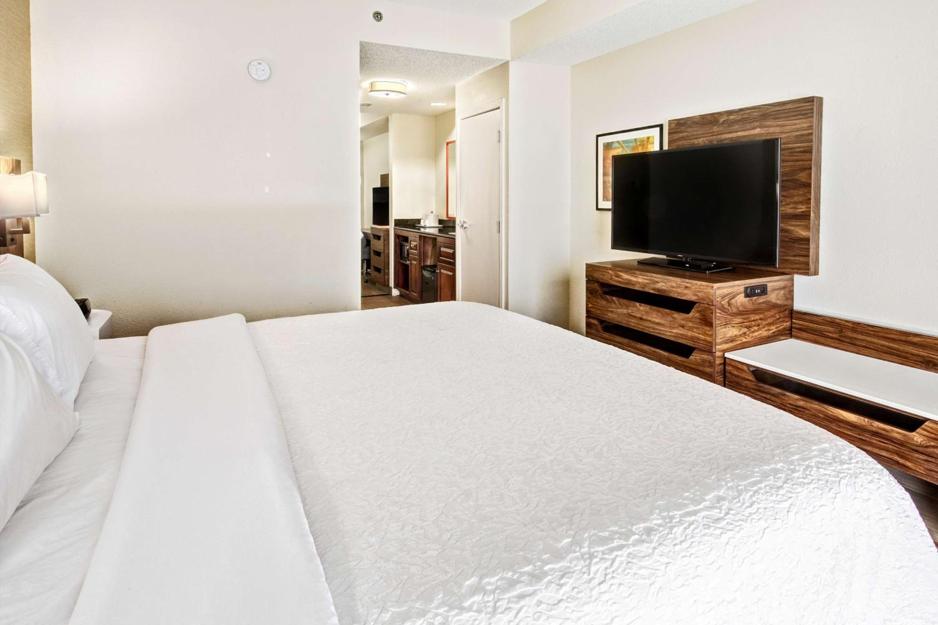 Hampton Inn Van Buren - Property Image 4