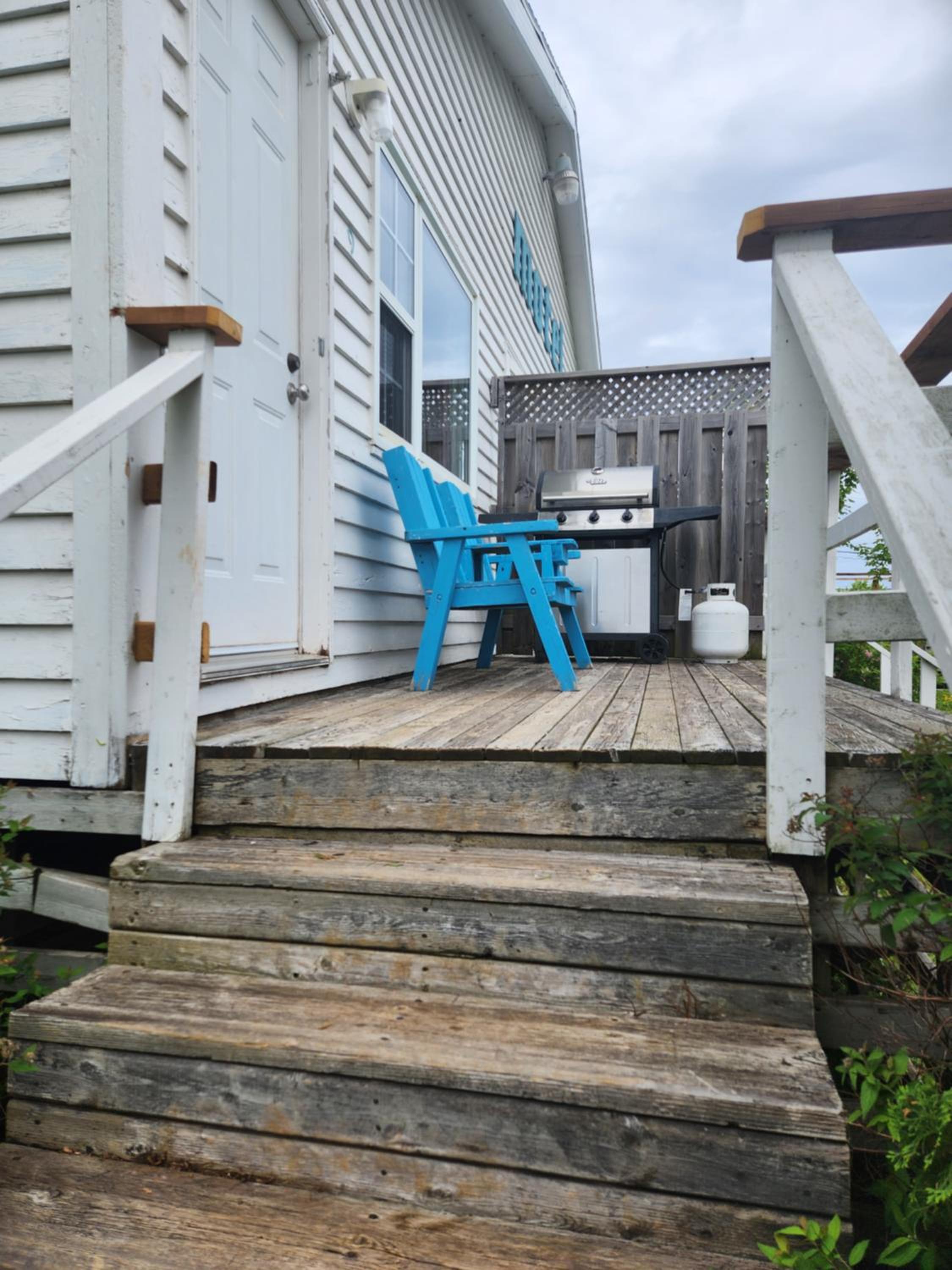 Baywatch Lighthouse Cottages & Motel