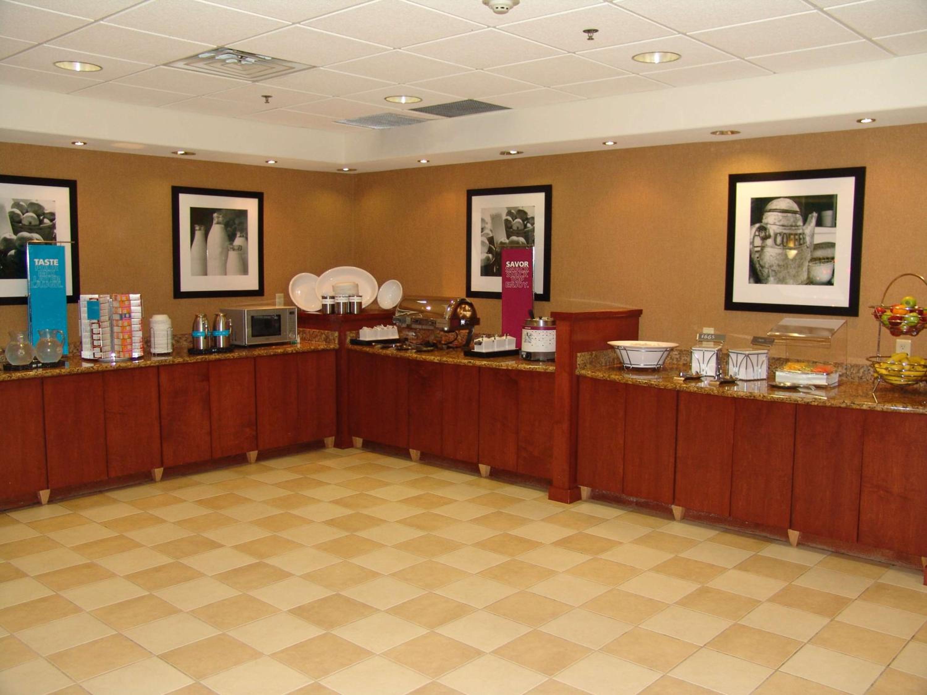 Garden City Vacations - Hampton Inn Garden City - Property Image 30
