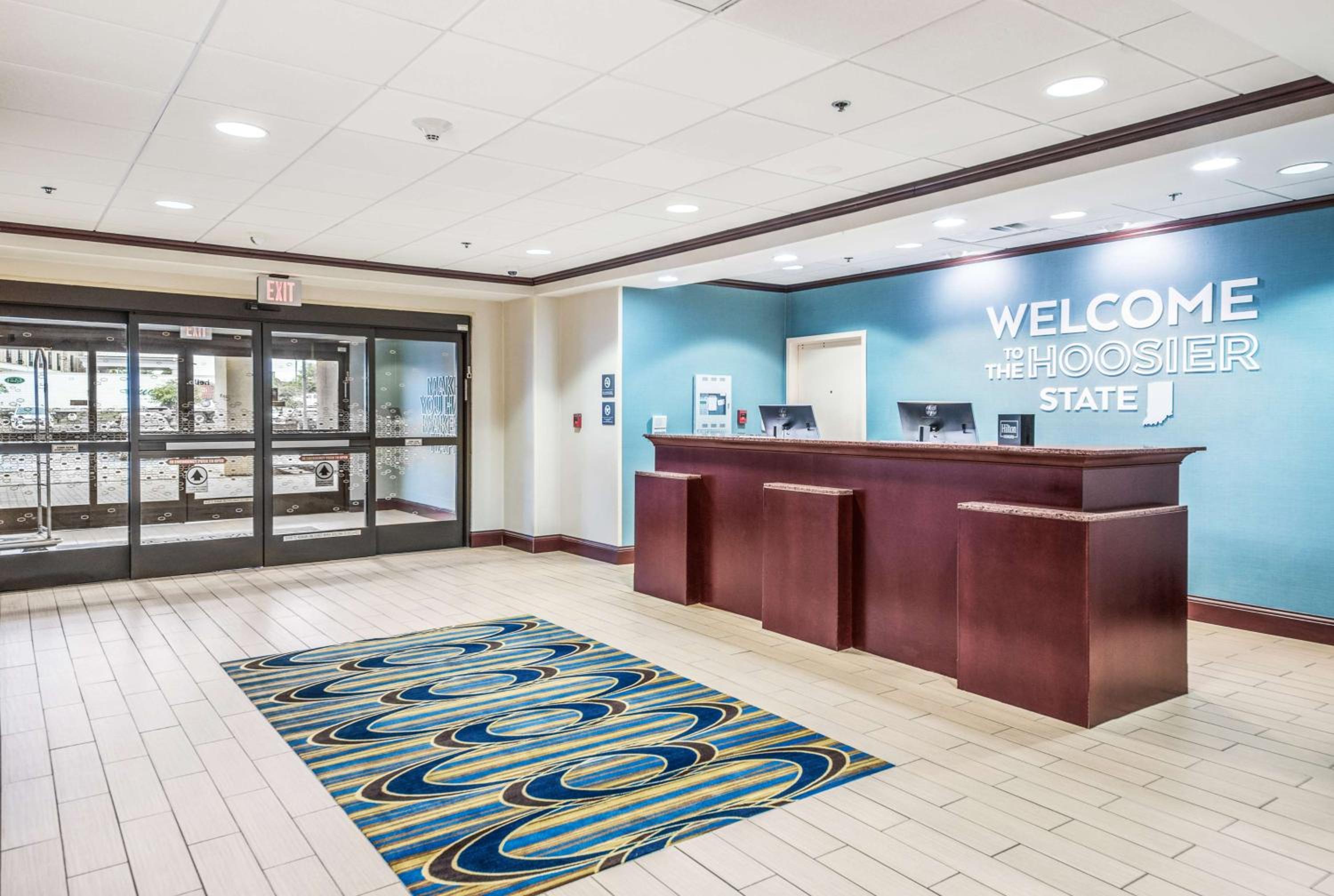 Indianapolis Vacations - Hampton Inn Greenfield - Property Image 3