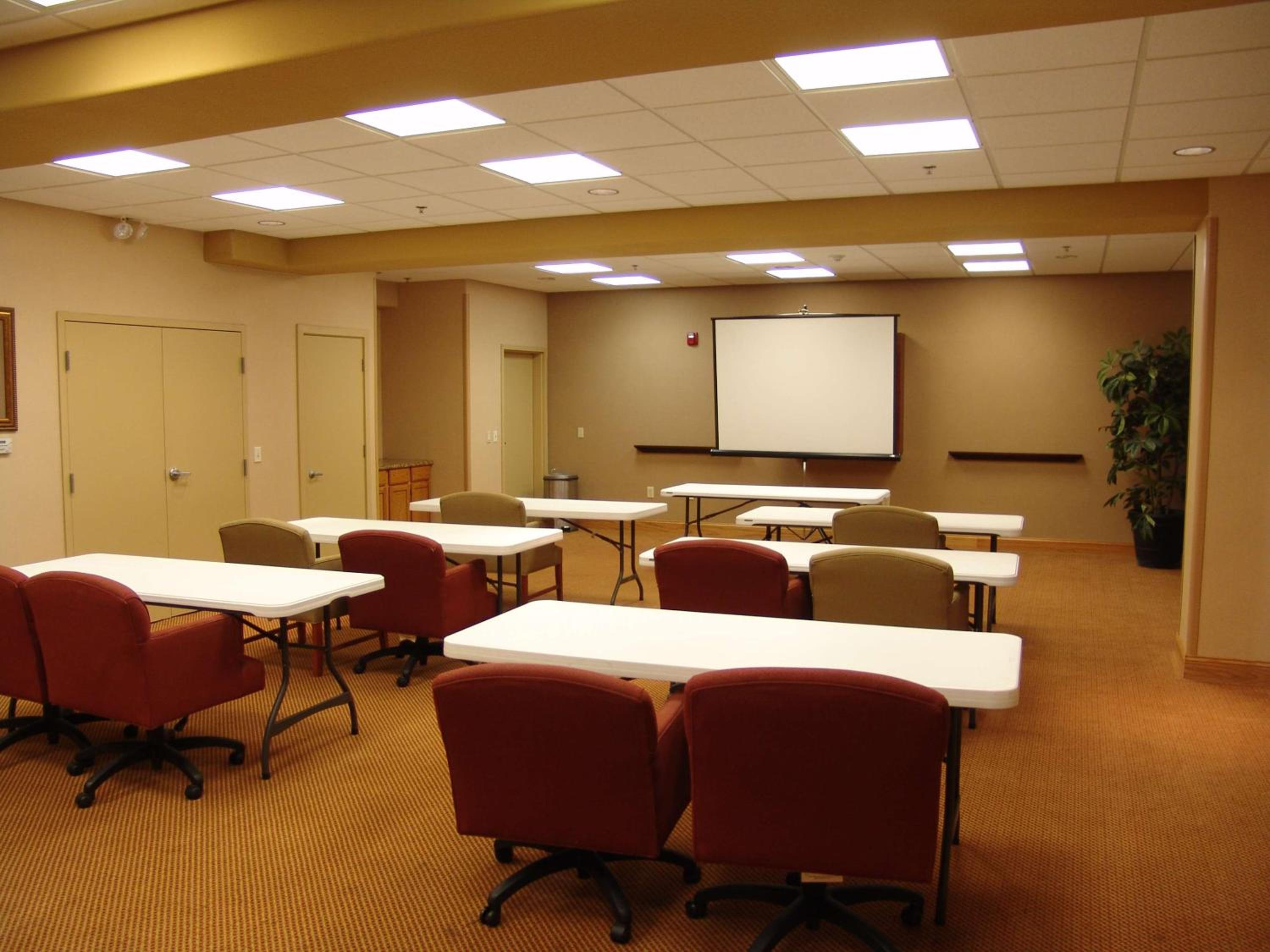 Garden City Vacations - Hampton Inn Garden City - Property Image 14