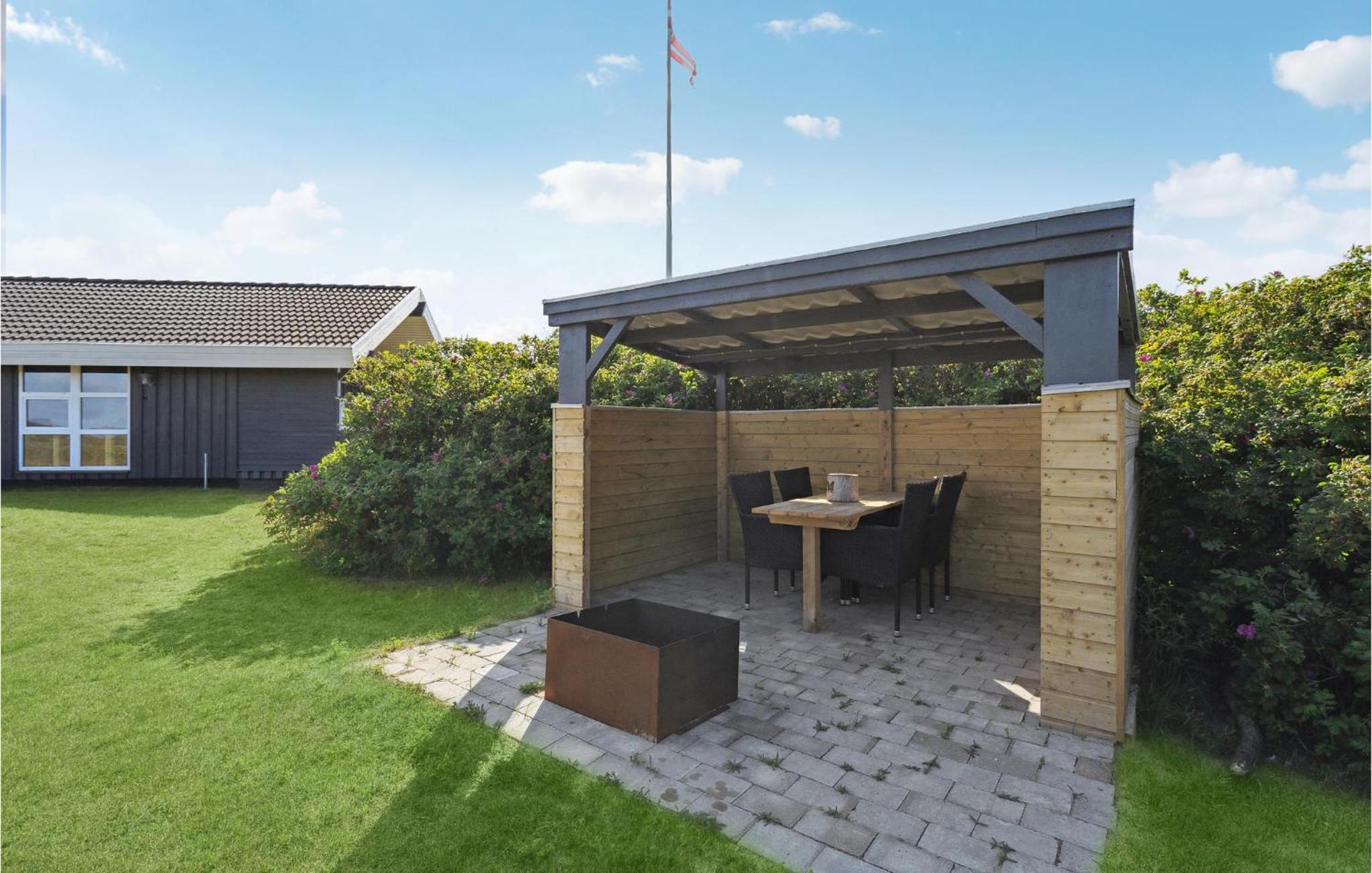 Beautiful Home In Ringkøbing With Sauna