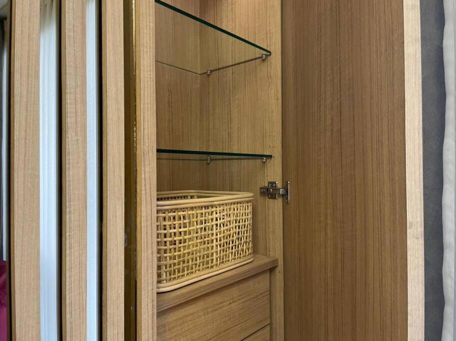Lovely Studio Apartment at Amarta Apartment by Kinasih Suites view 4