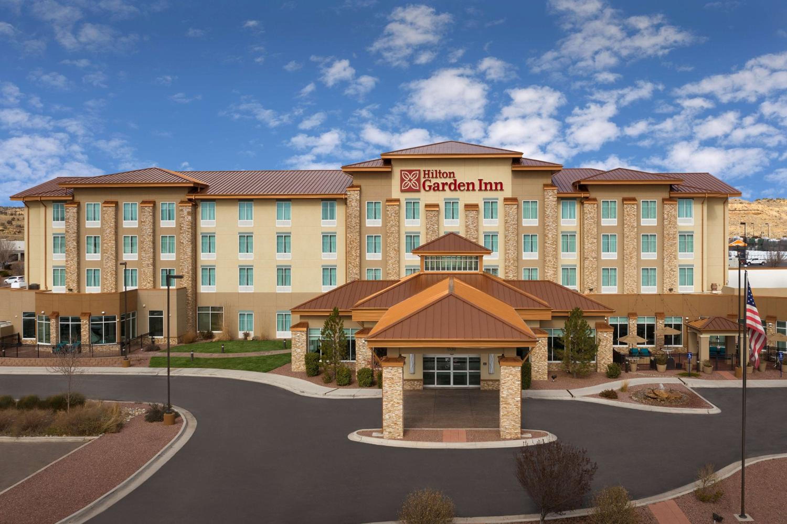 Gallup Vacations - Hilton Garden Inn Gallup - Property Image 1