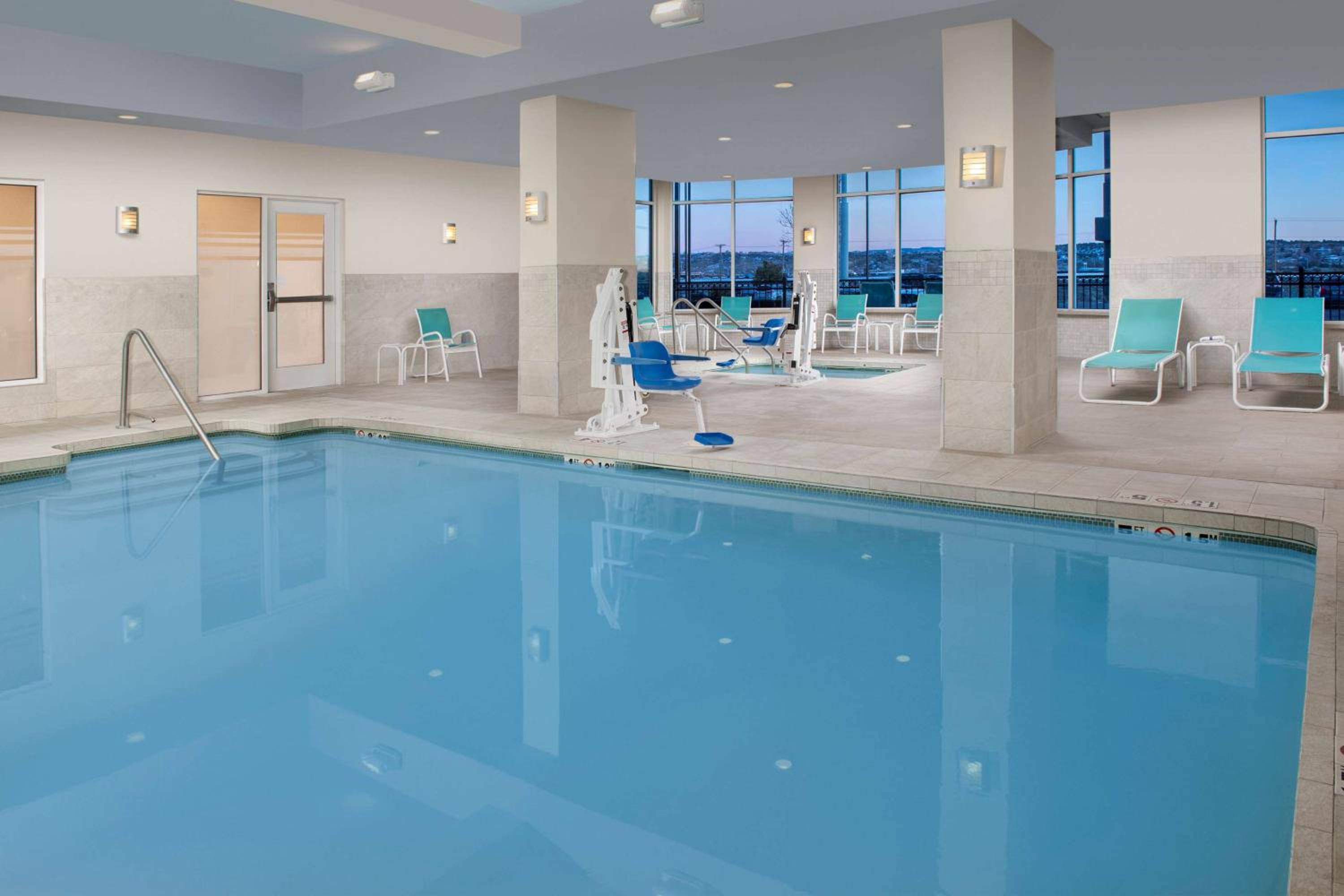 Gallup Vacations - Hilton Garden Inn Gallup - Property Image 5