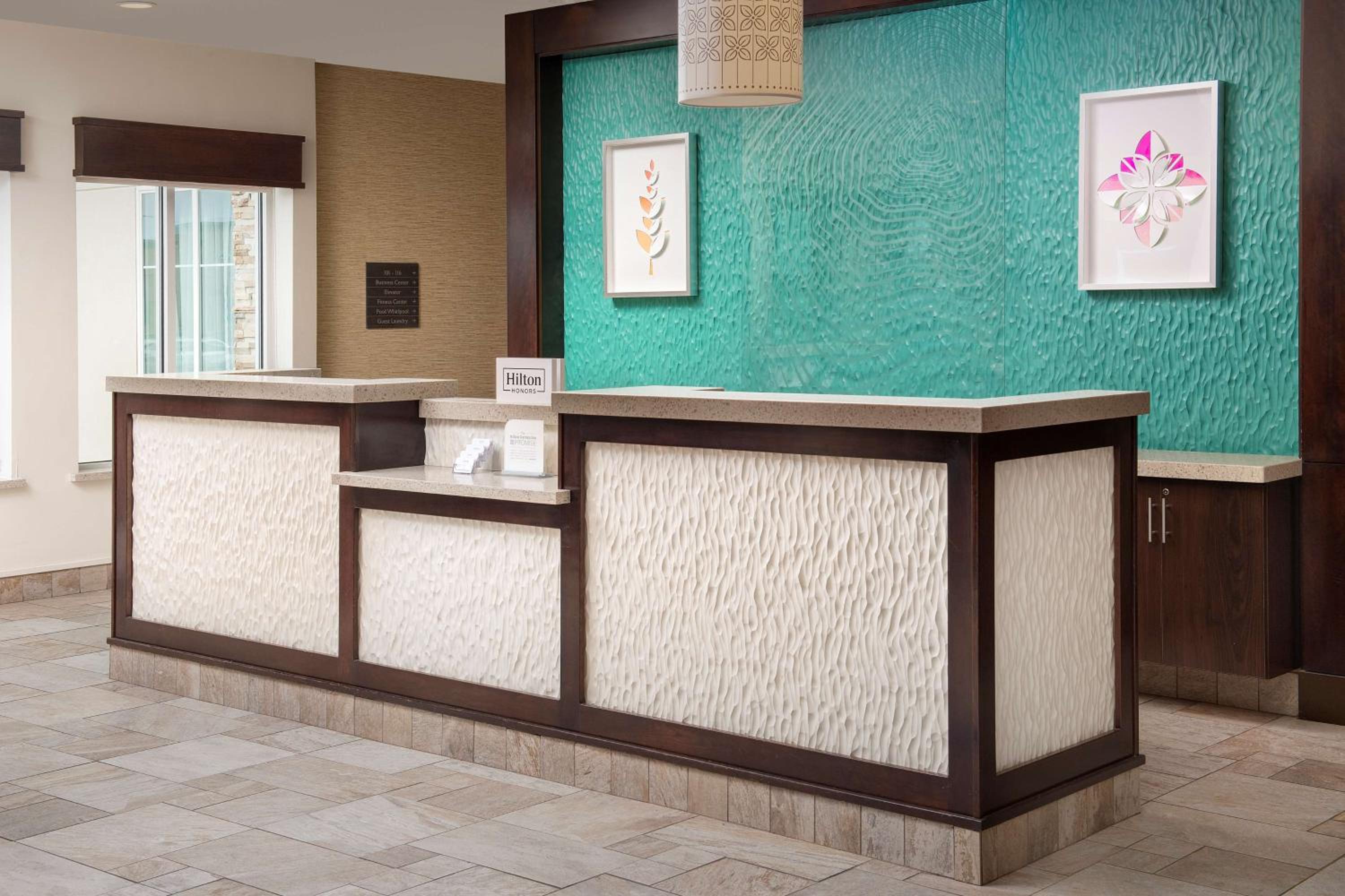 Gallup Vacations - Hilton Garden Inn Gallup - Property Image 4