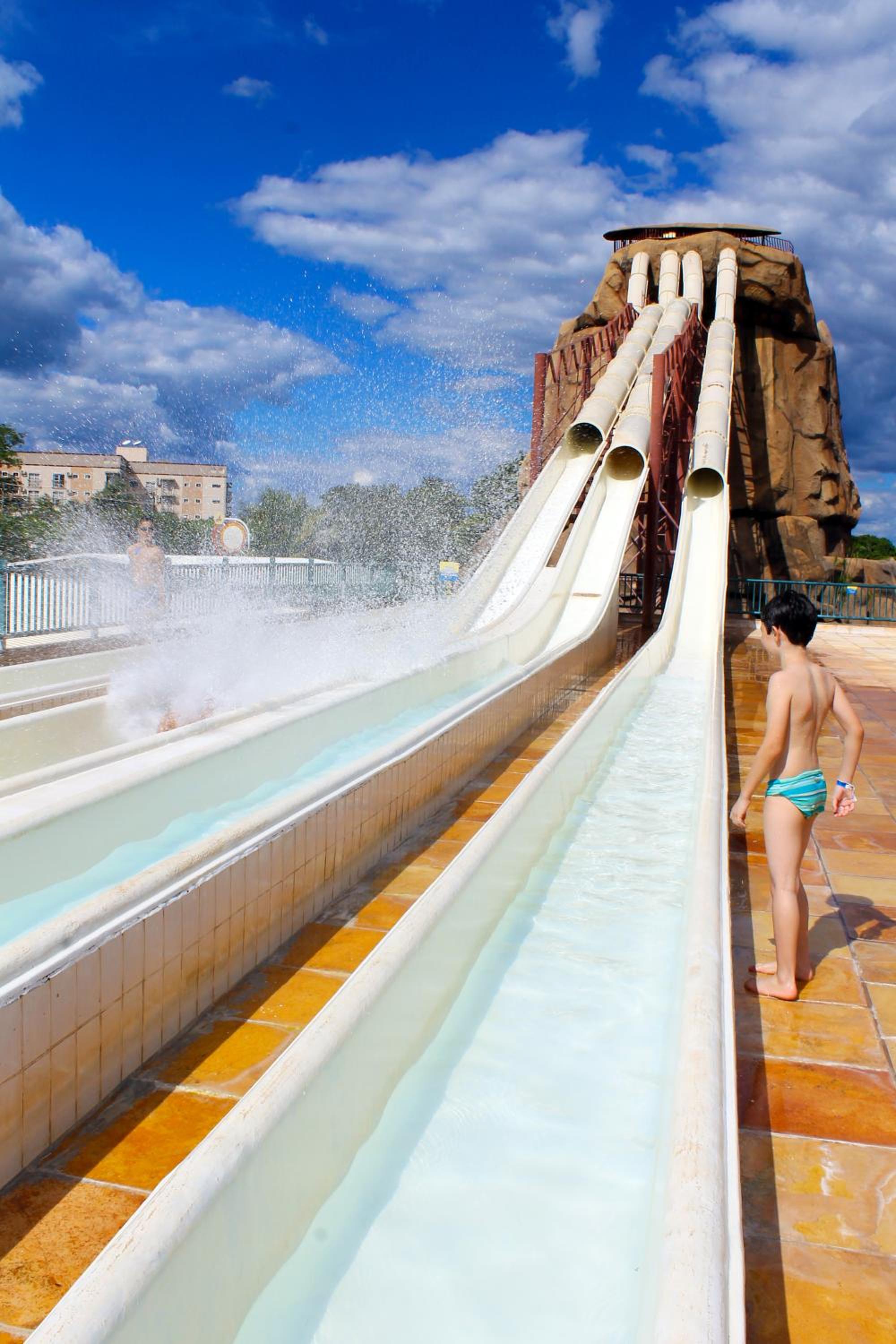 Spazzio diRoma com acesso ao Acqua Park, Splash e Slide