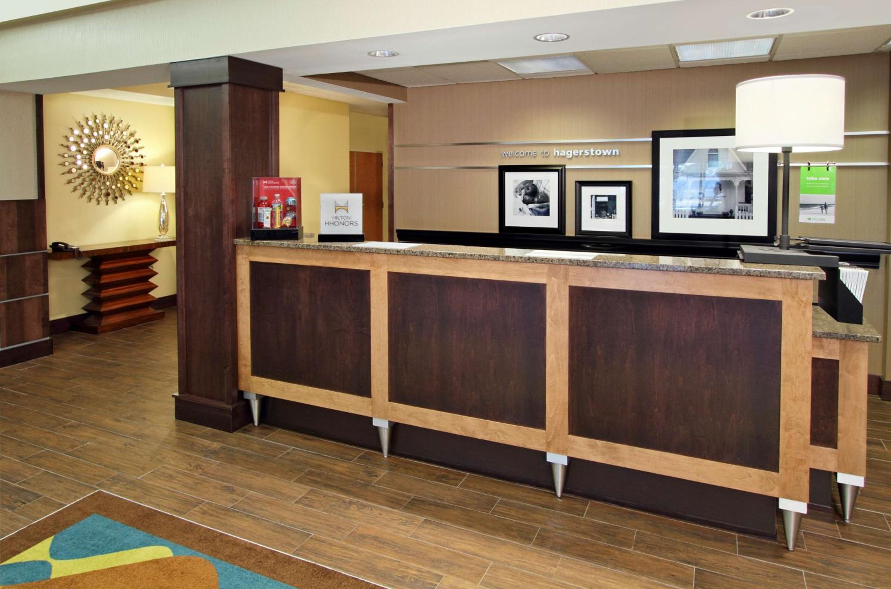 Hagerstown Vacations - Hampton Inn Hagerstown - Property Image 23