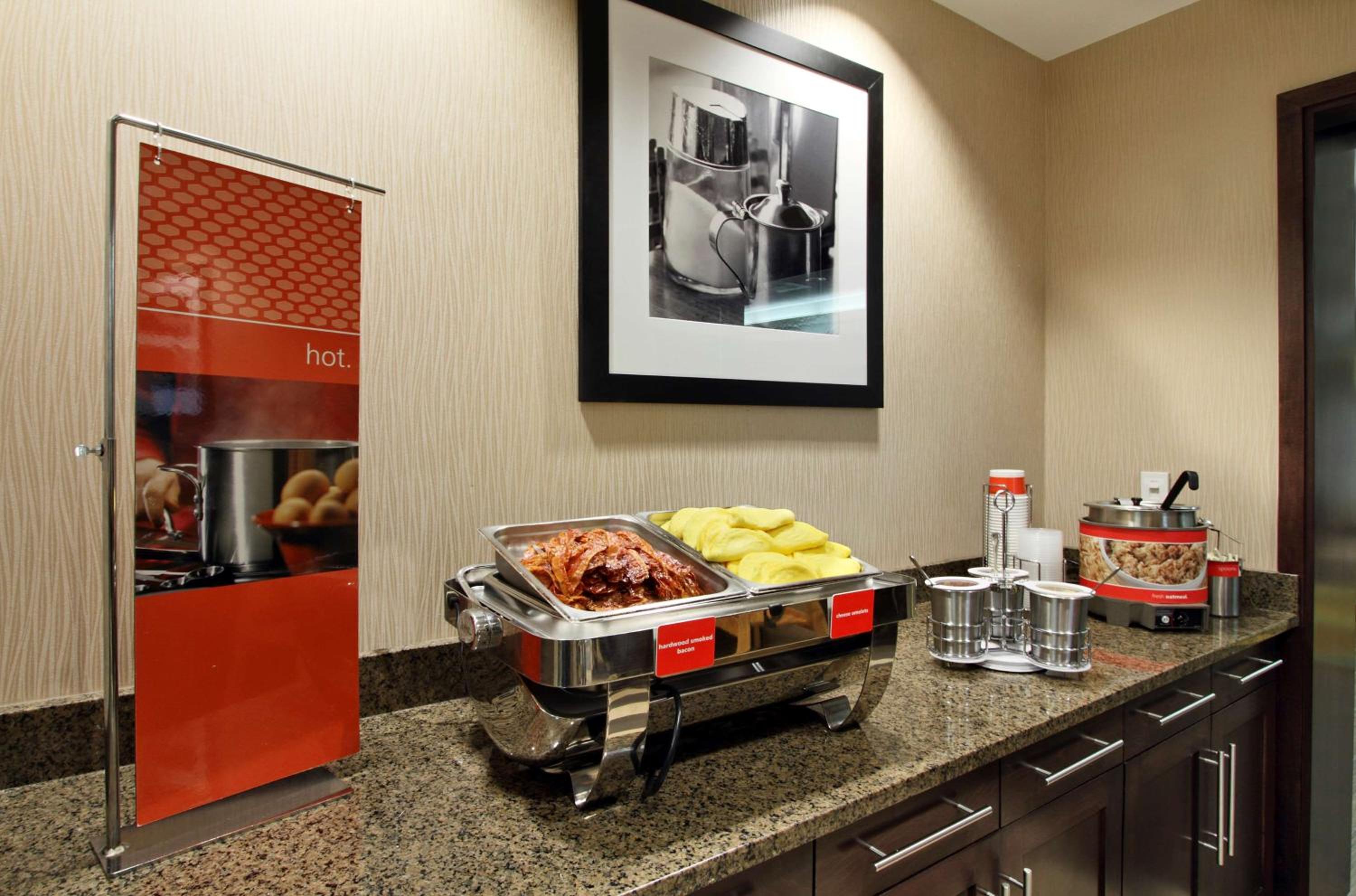 Hagerstown Vacations - Hampton Inn Hagerstown - Property Image 34