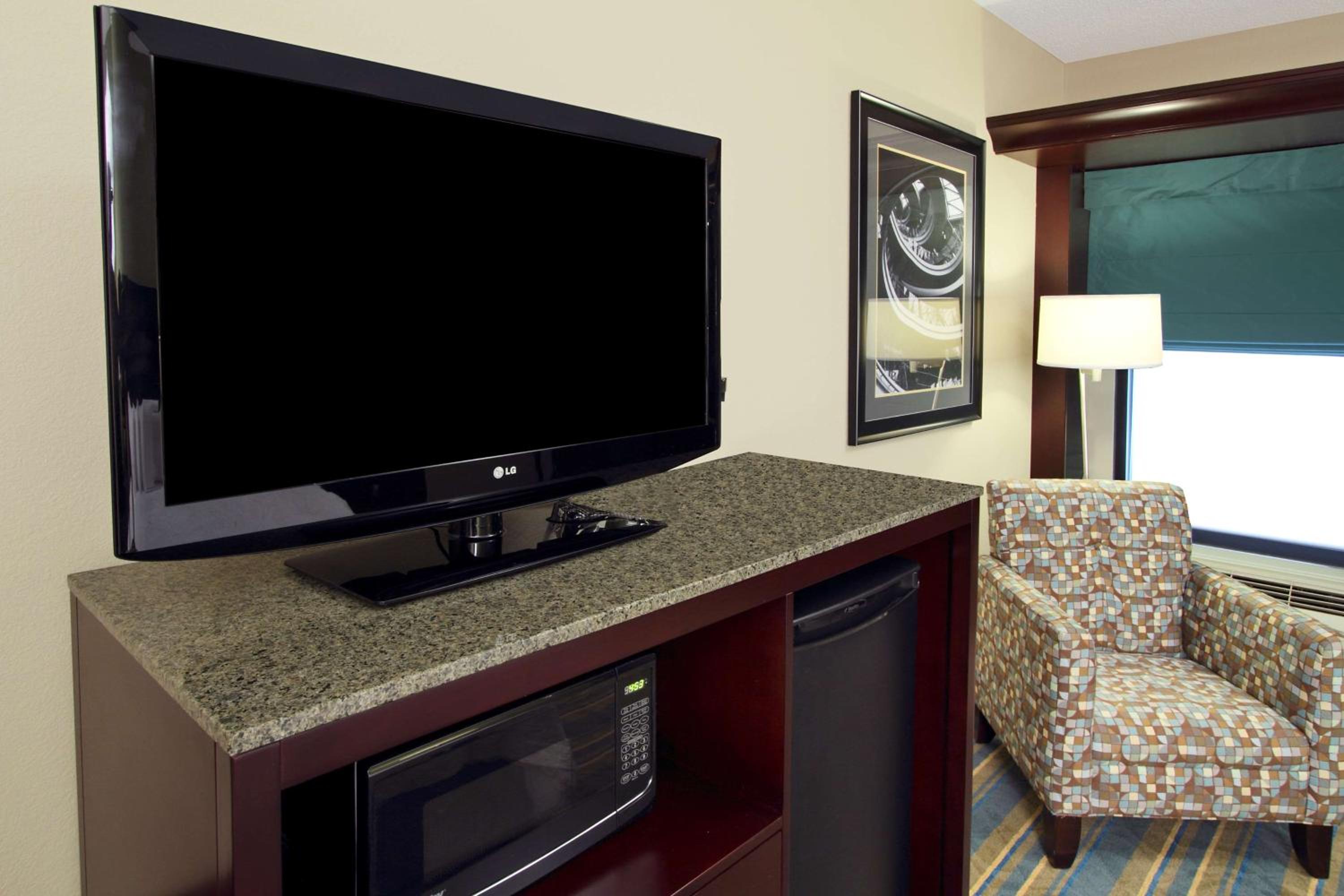 Hagerstown Vacations - Hampton Inn Hagerstown - Property Image 9