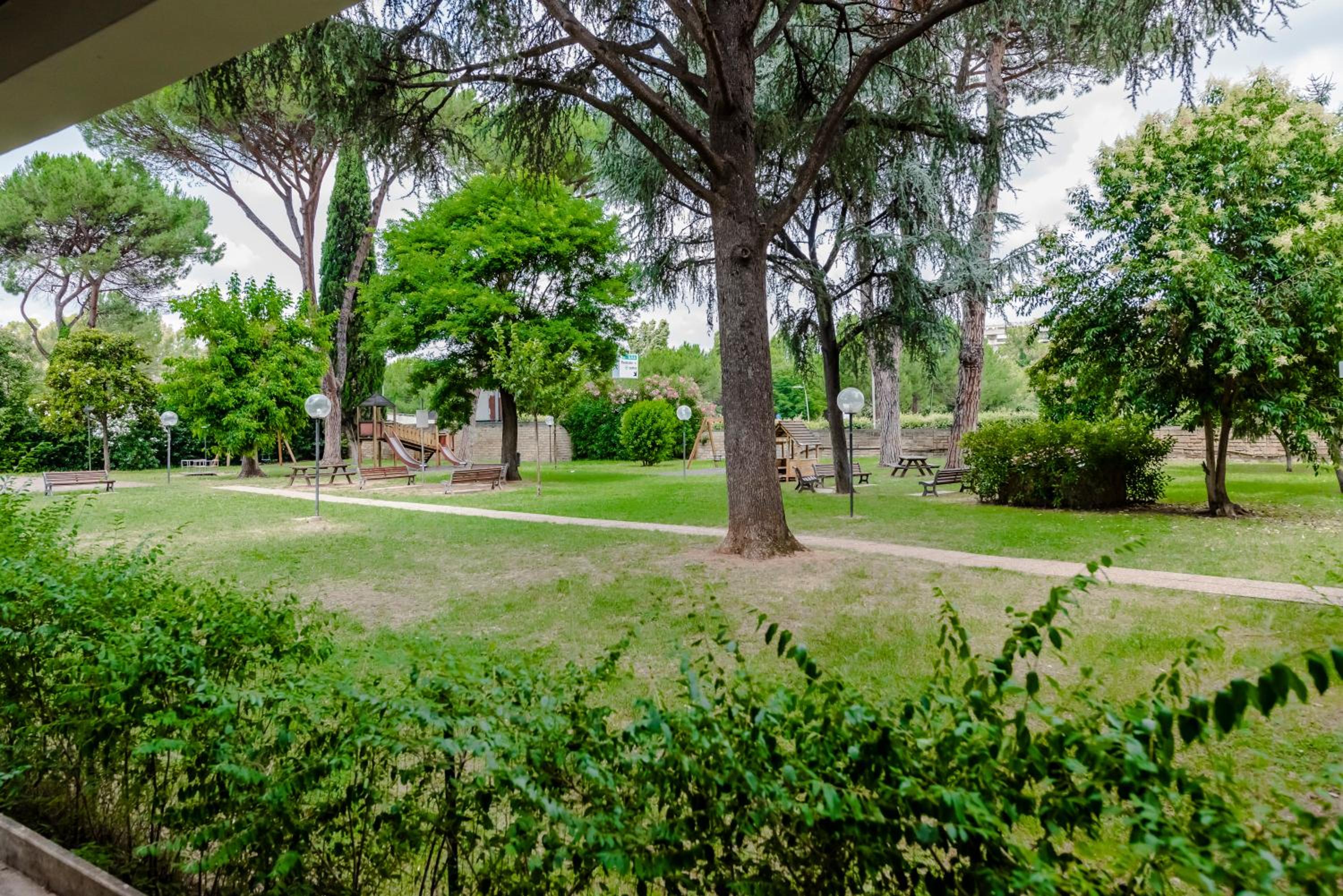 RESIDENZA ERES EUR