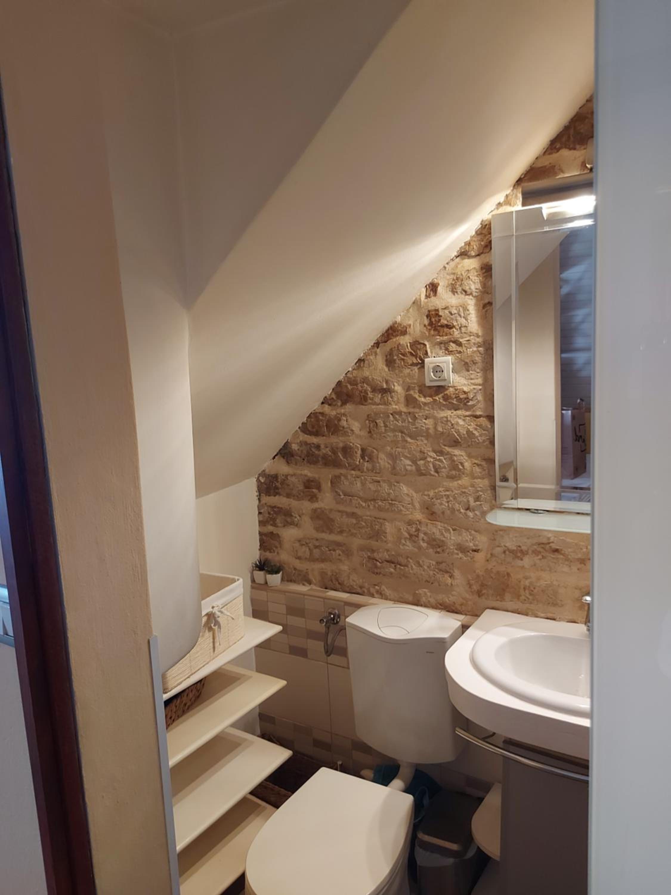 Photo 47