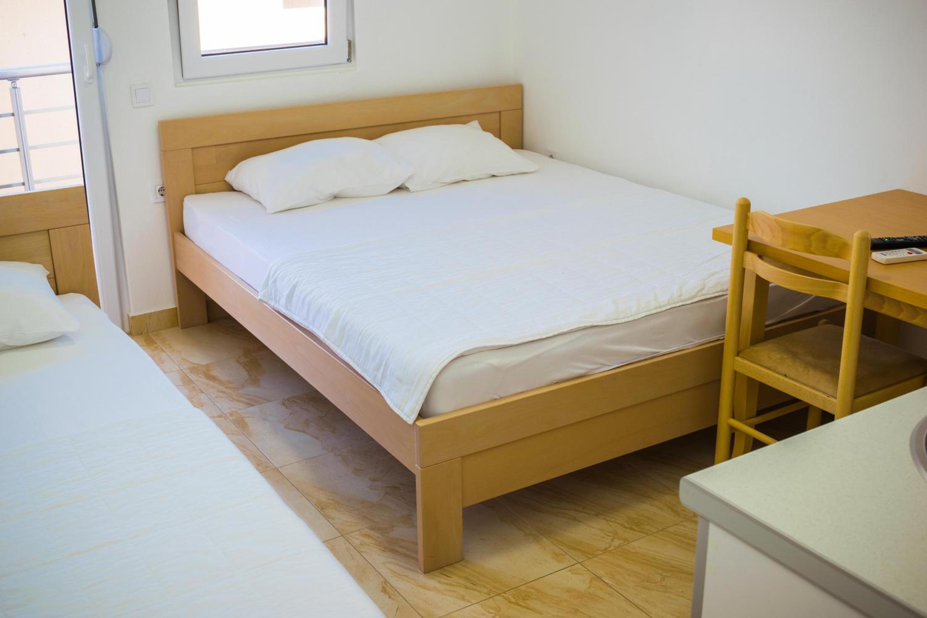 Apartments Leyla