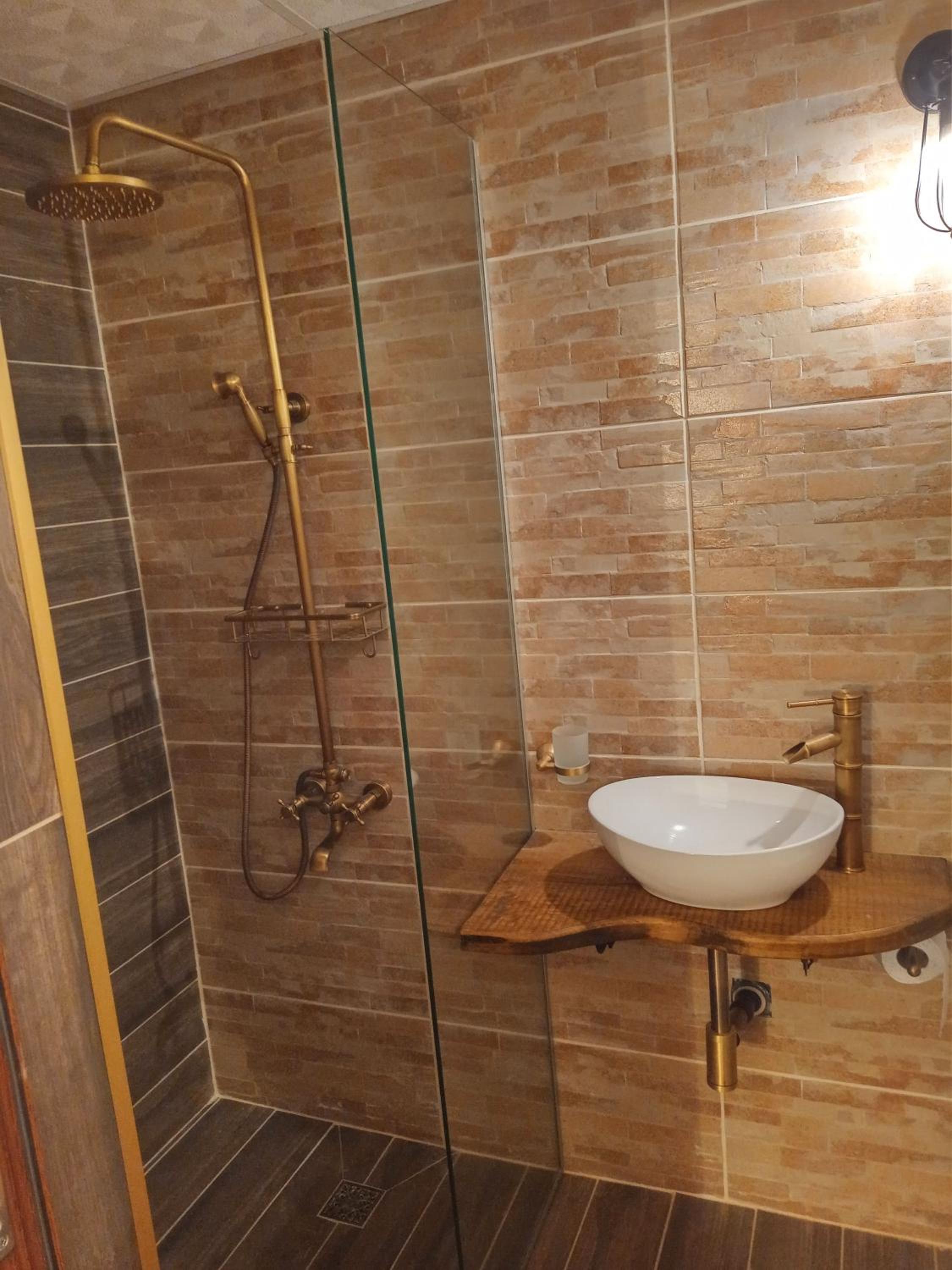 Villa Lyutovi Holiday Home