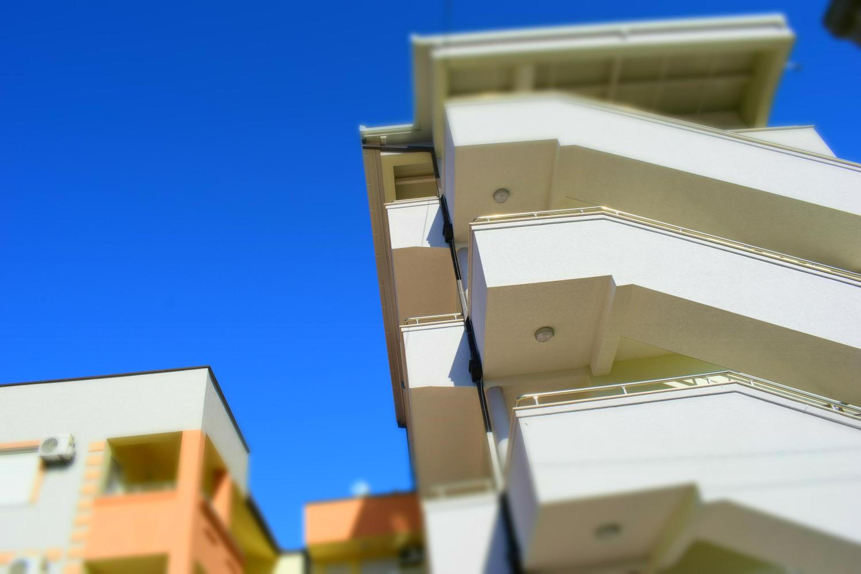 Apartments Leyla