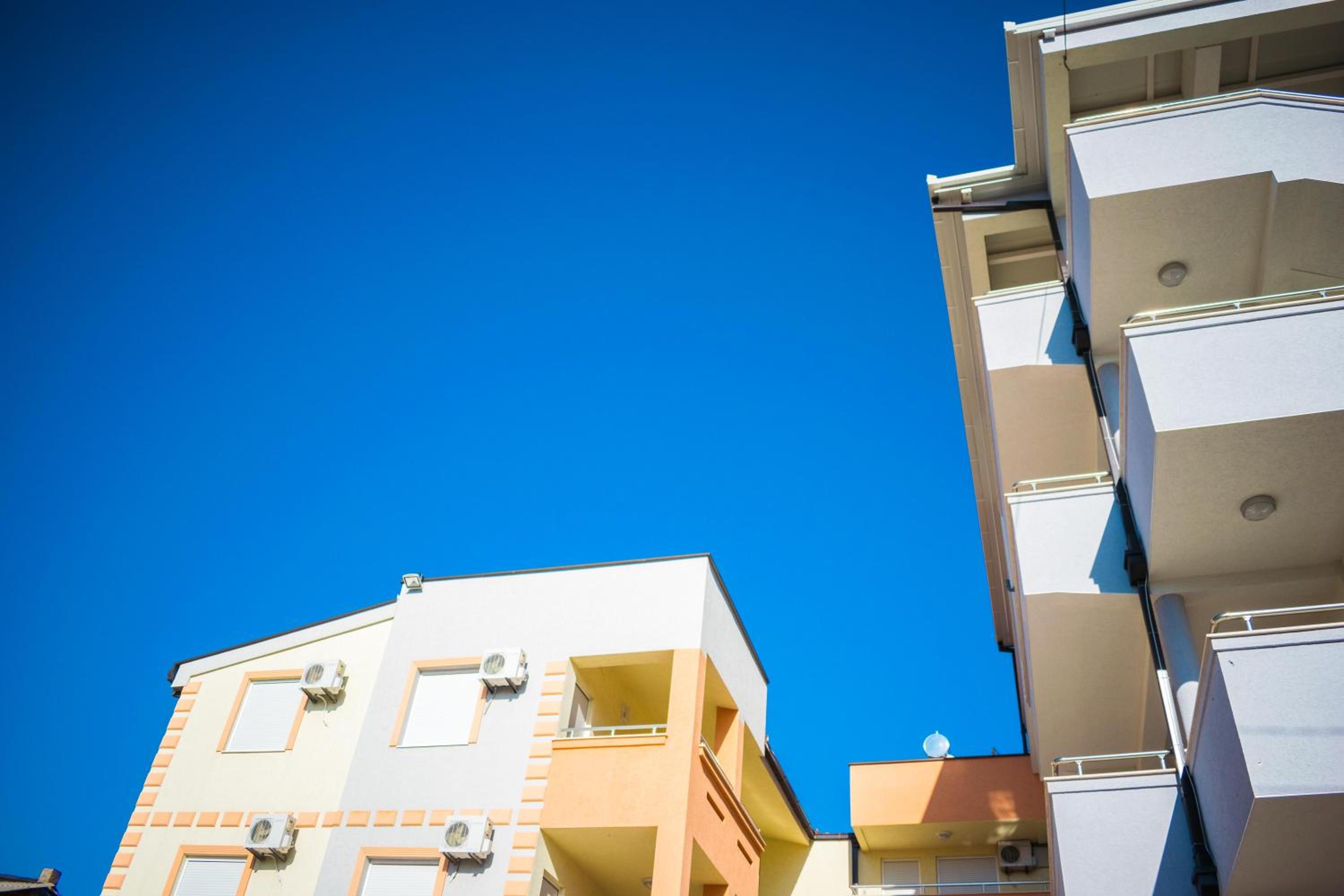 Apartments Leyla