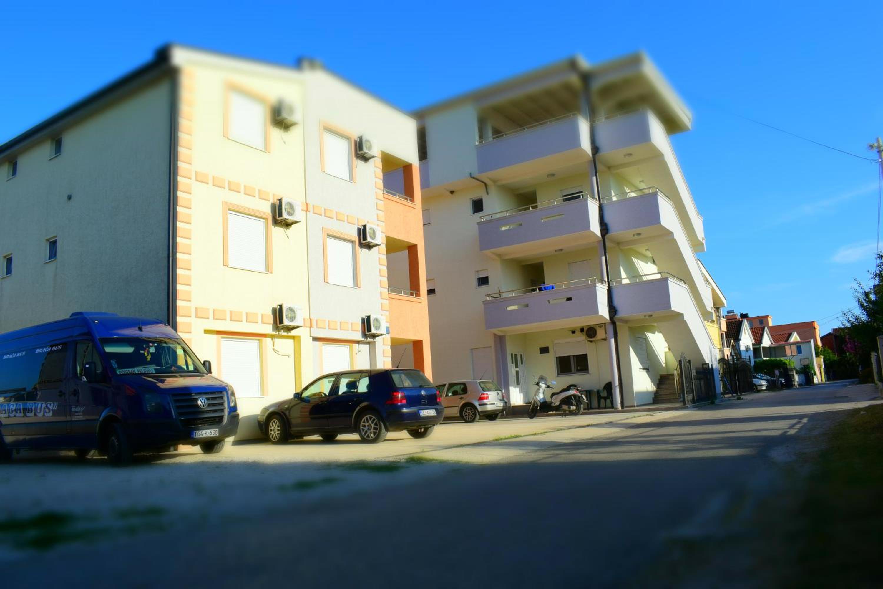 Apartments Leyla