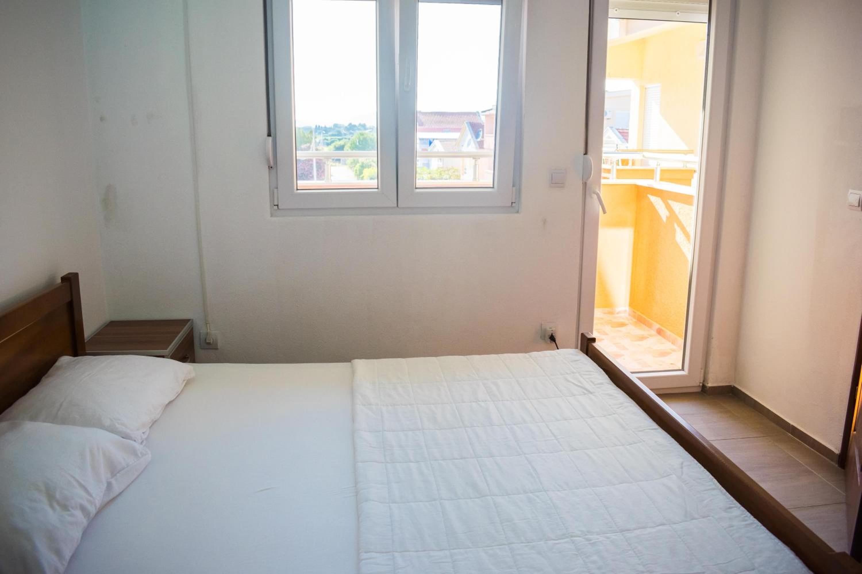 Apartments Leyla