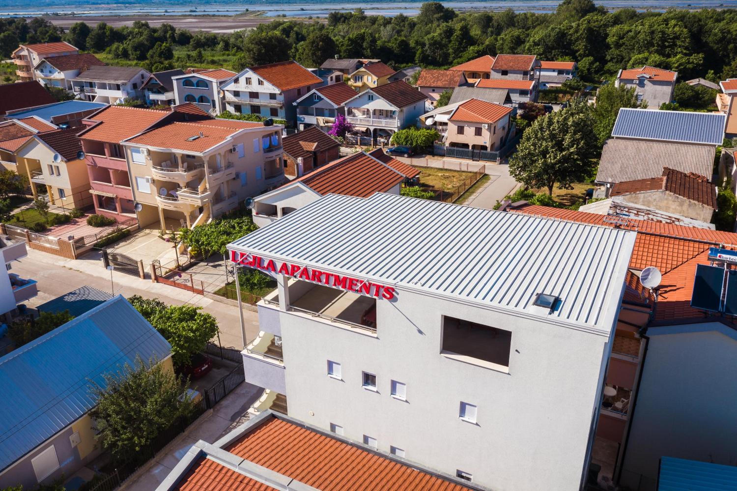 Apartments Leyla