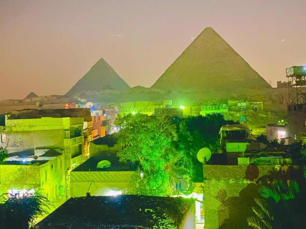 Pyramids Sunshine Apartment
