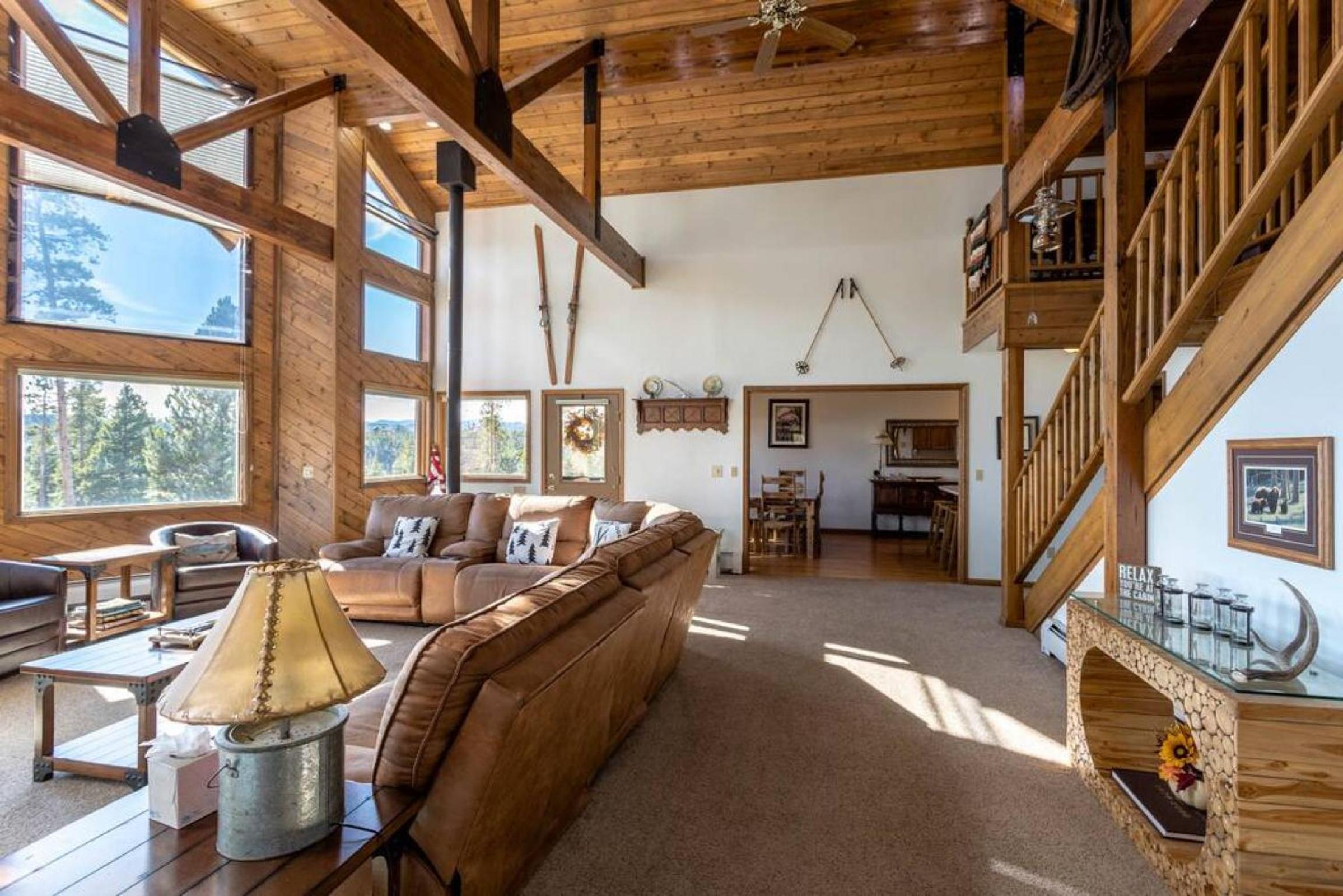 Luxury 5BR Grand Lake Getaway view 4