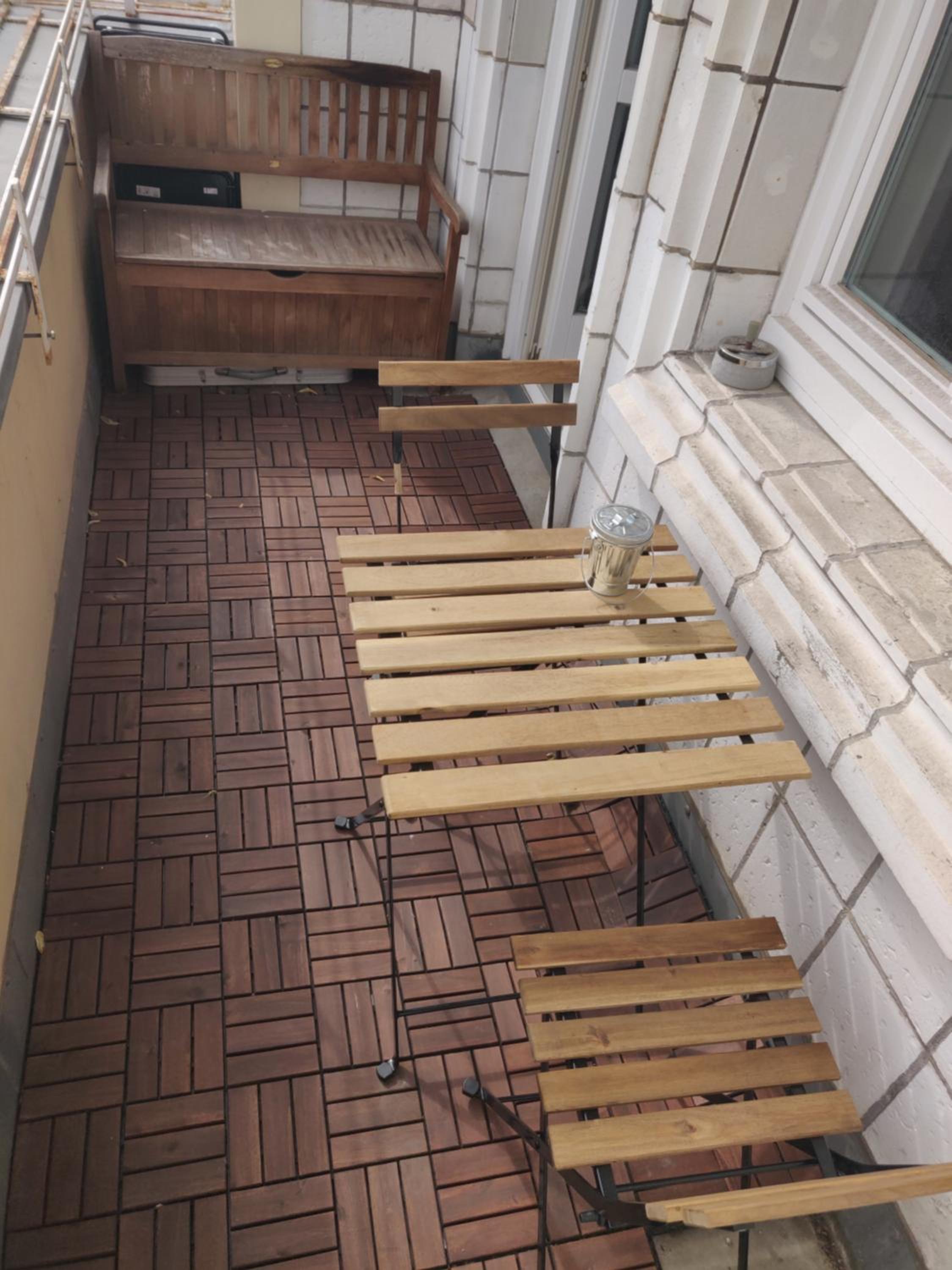 Zwei Charmante Privatzimmer mit Wohnbereich in zentraler Berliner Wohnung