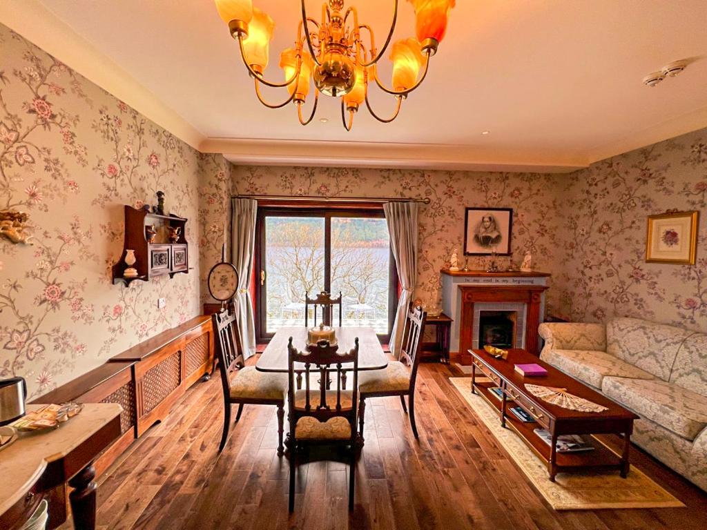 The Whispering Pine Lodge