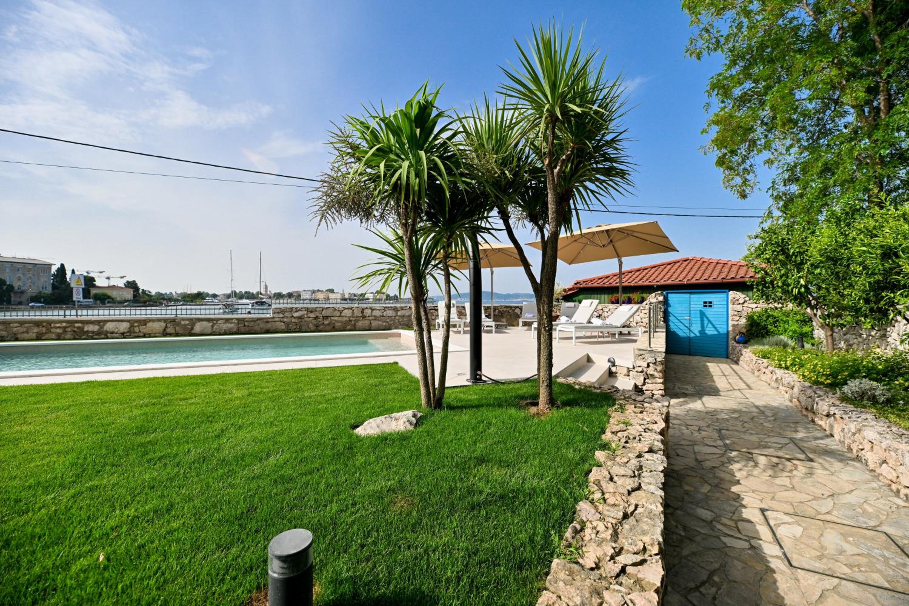 Villa Hresc M