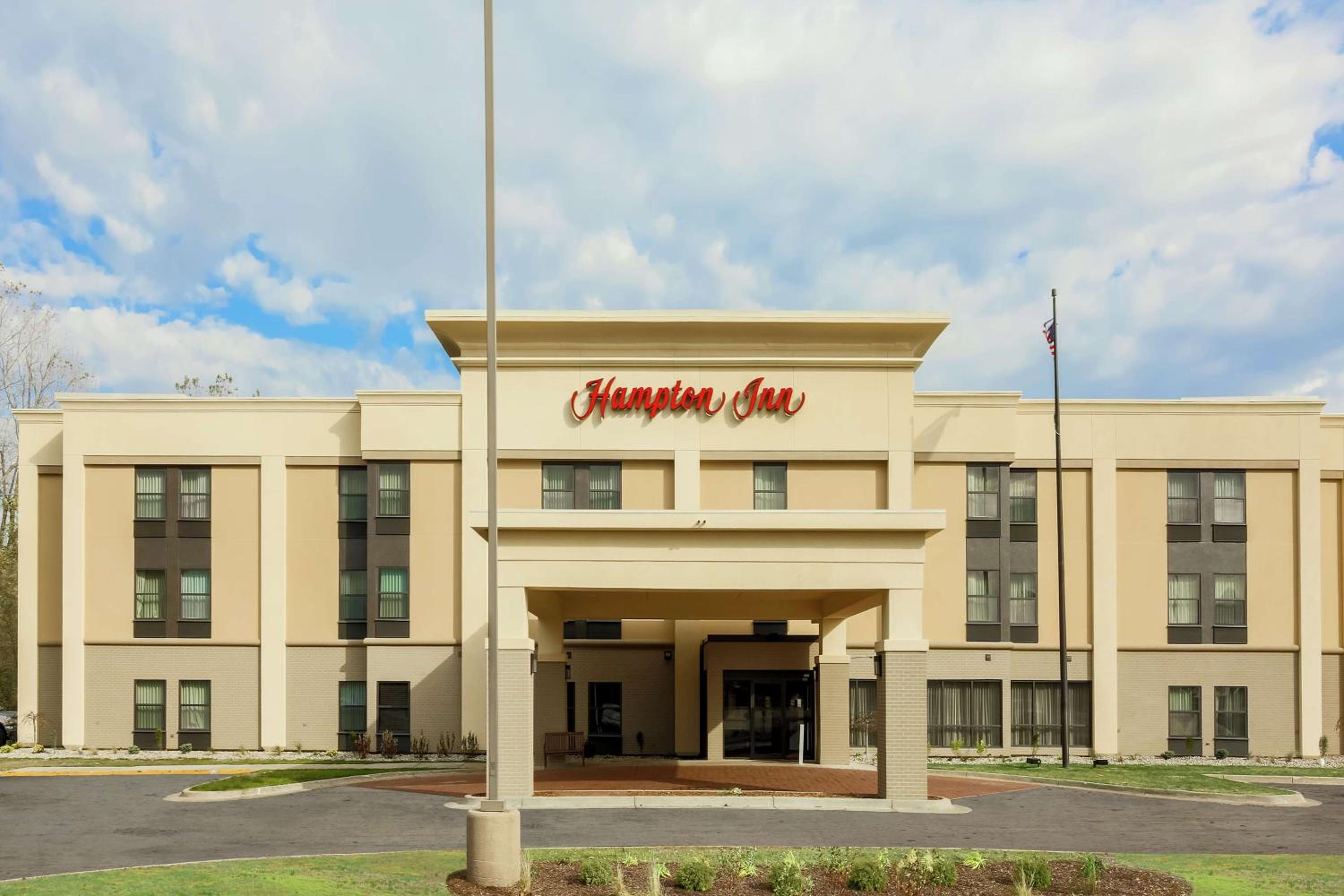 Jackson Vacations - Hampton Inn Jackson - Property Image 1